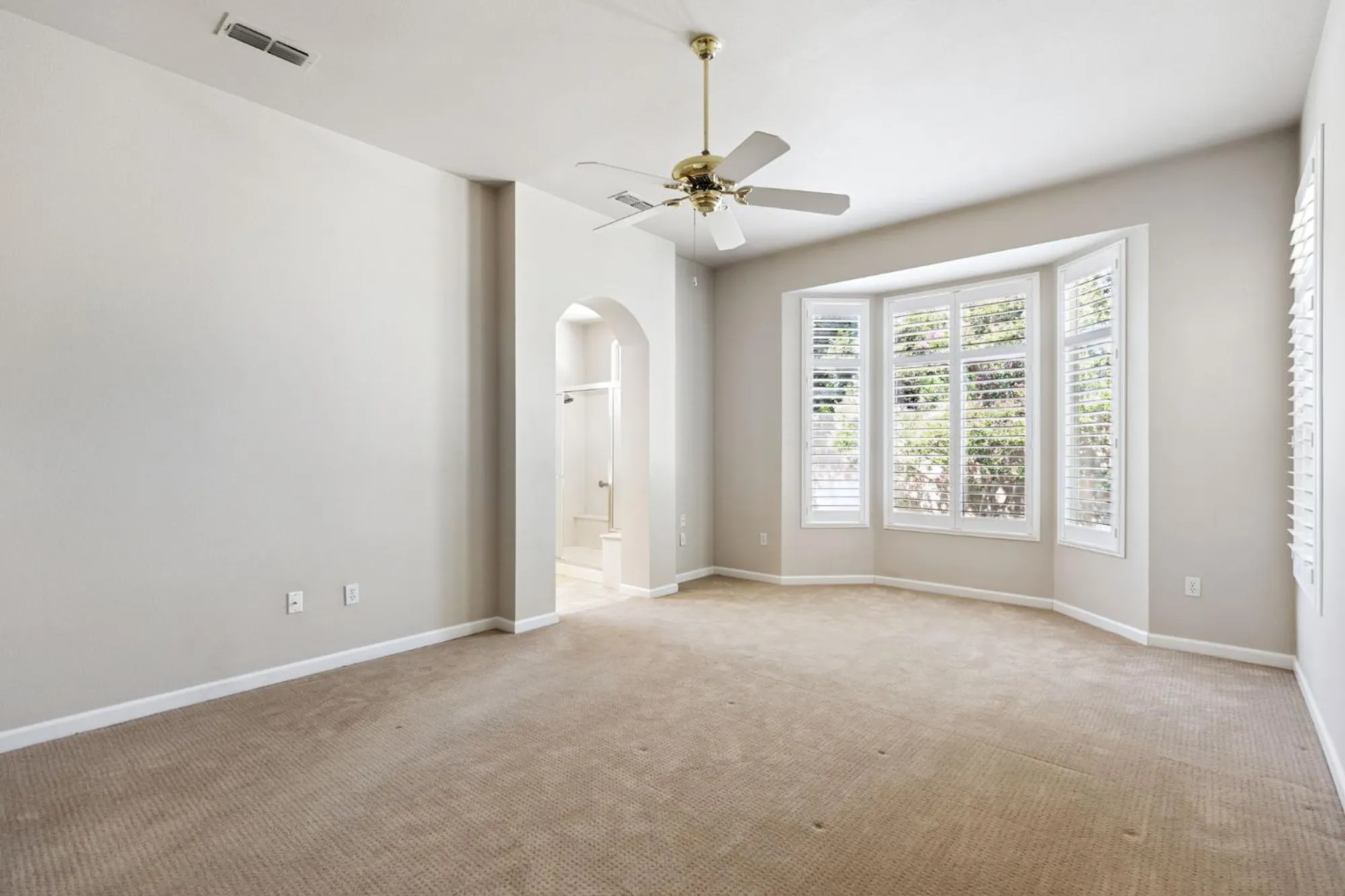 Property Slideshow image 21 of 40 | 4032 enchanted cir, Roseville, CA, 95747