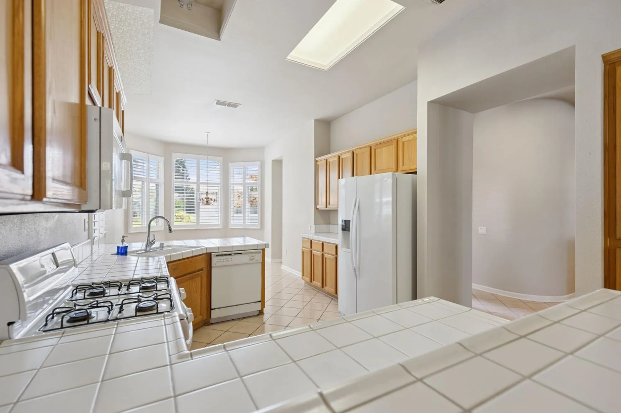 Property Slideshow image 5 of 40 | 4032 enchanted cir, Roseville, CA, 95747