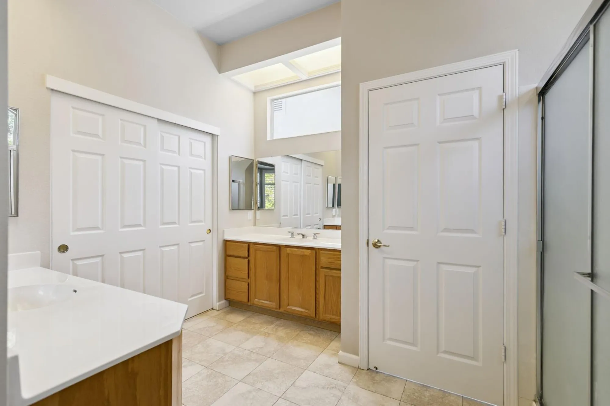 Property Slideshow image 24 of 40 | 4032 enchanted cir, Roseville, CA, 95747