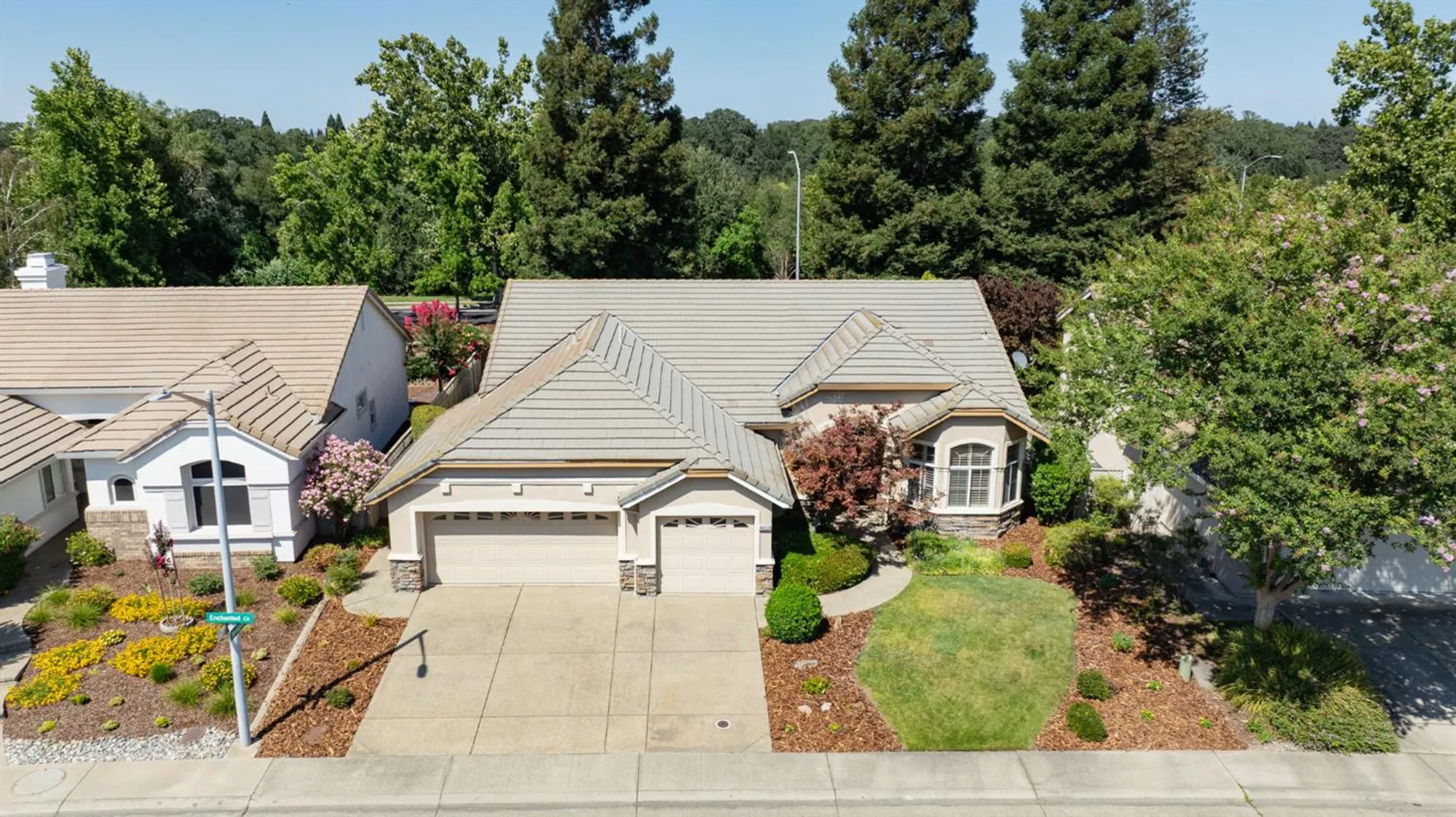 Property Slideshow image 36 of 40 | 4032 enchanted cir, Roseville, CA, 95747