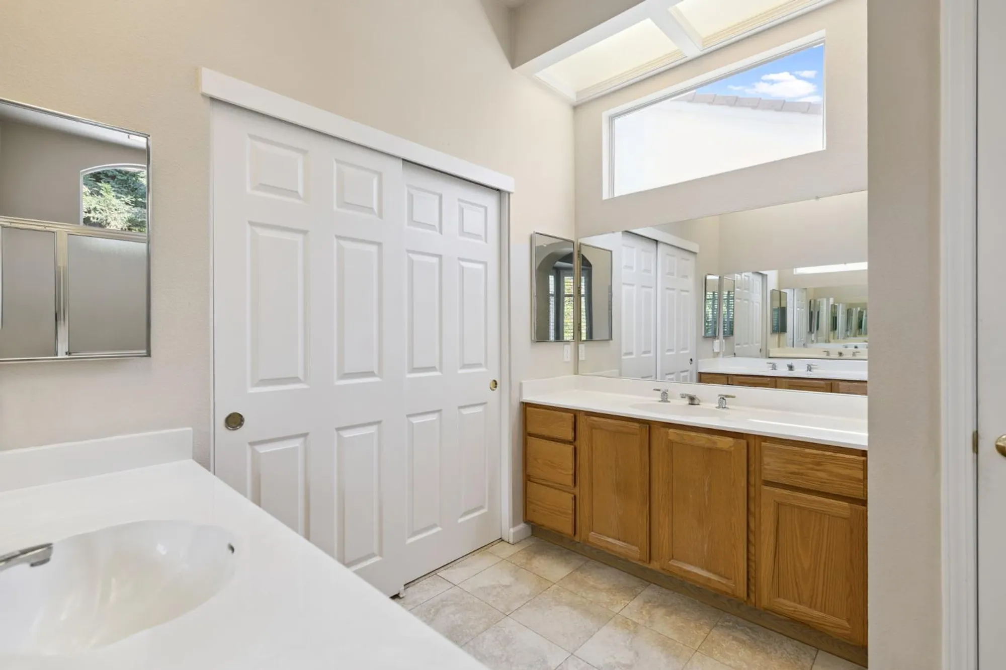 Property Slideshow image 25 of 40 | 4032 enchanted cir, Roseville, CA, 95747