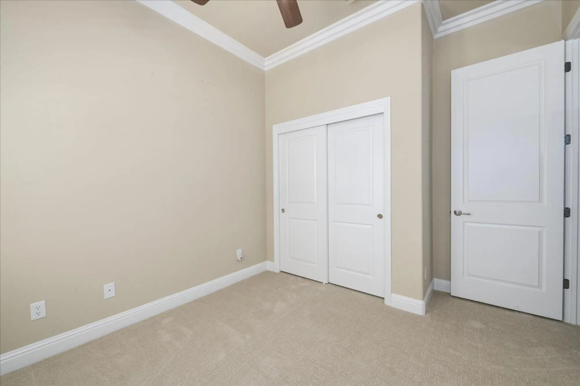 Property Slideshow image 21 of 36 | 2112 leighham dr, Roseville, CA, 95747