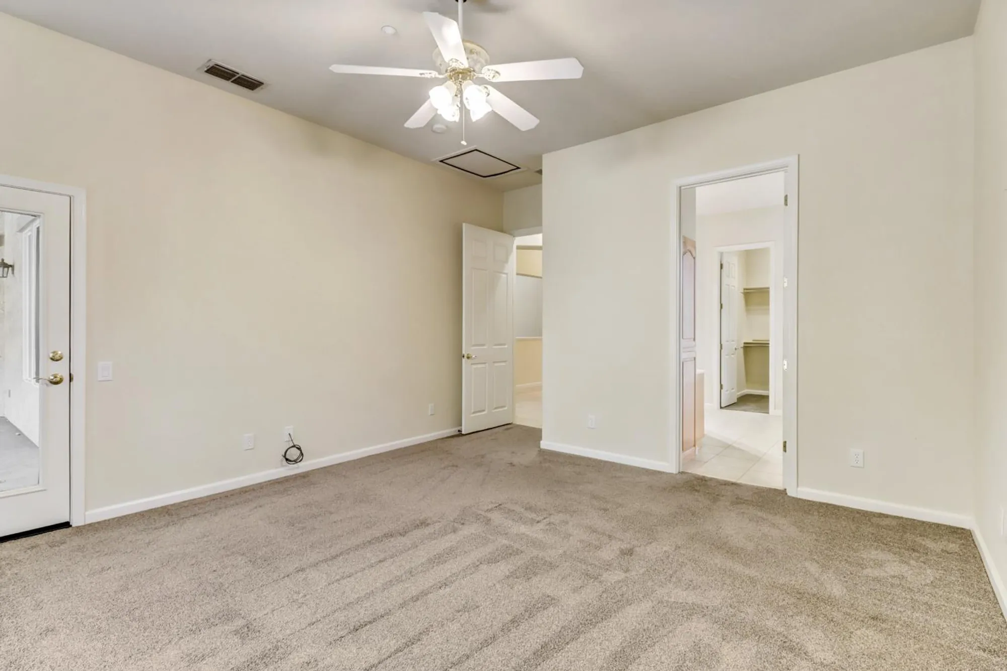 Property Slideshow image 12 of 25 | 3501 saberton ct, Rocklin, CA, 95765