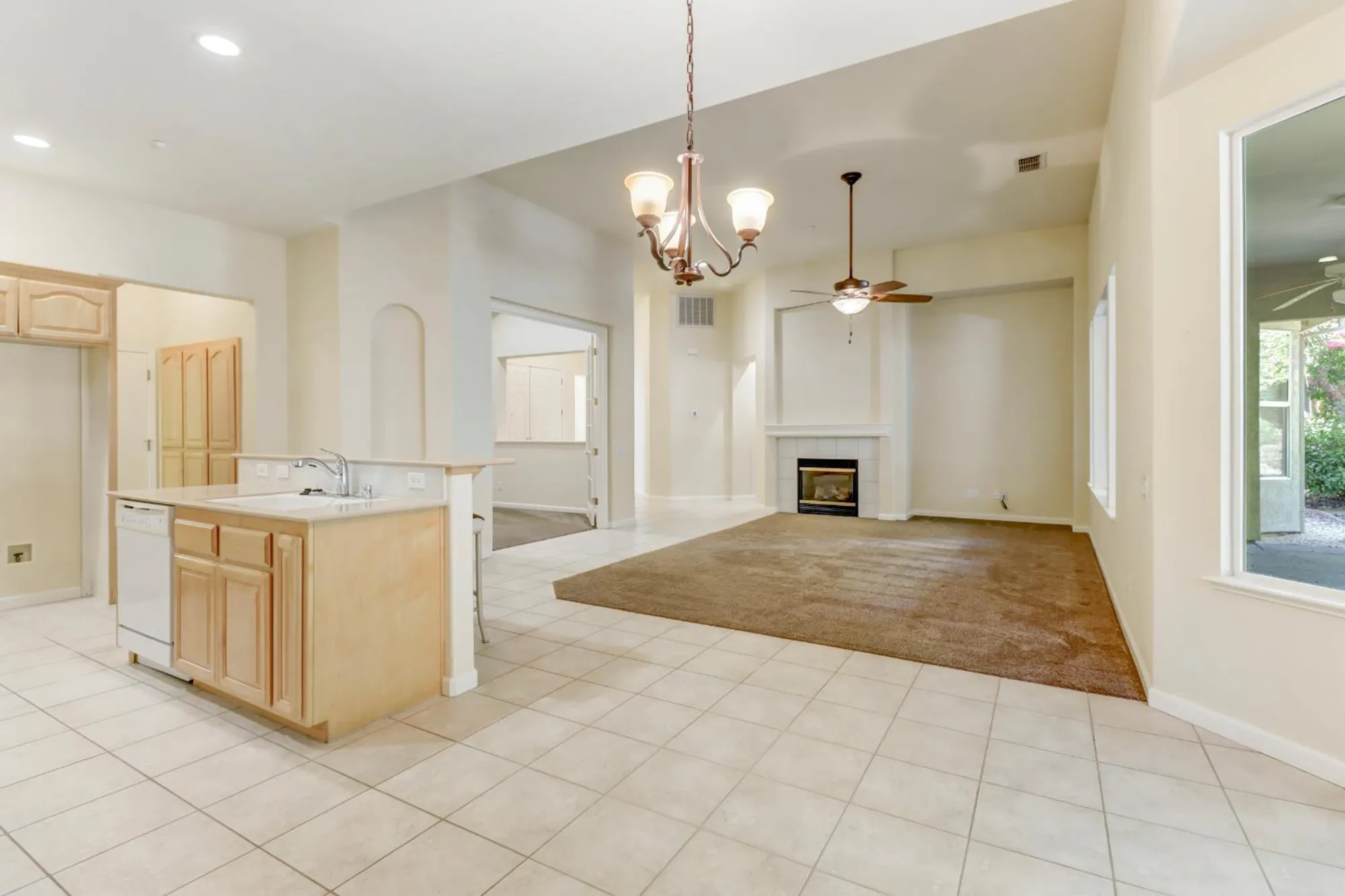 Property Slideshow image 1 of 25 | 3501 saberton ct, Rocklin, CA, 95765