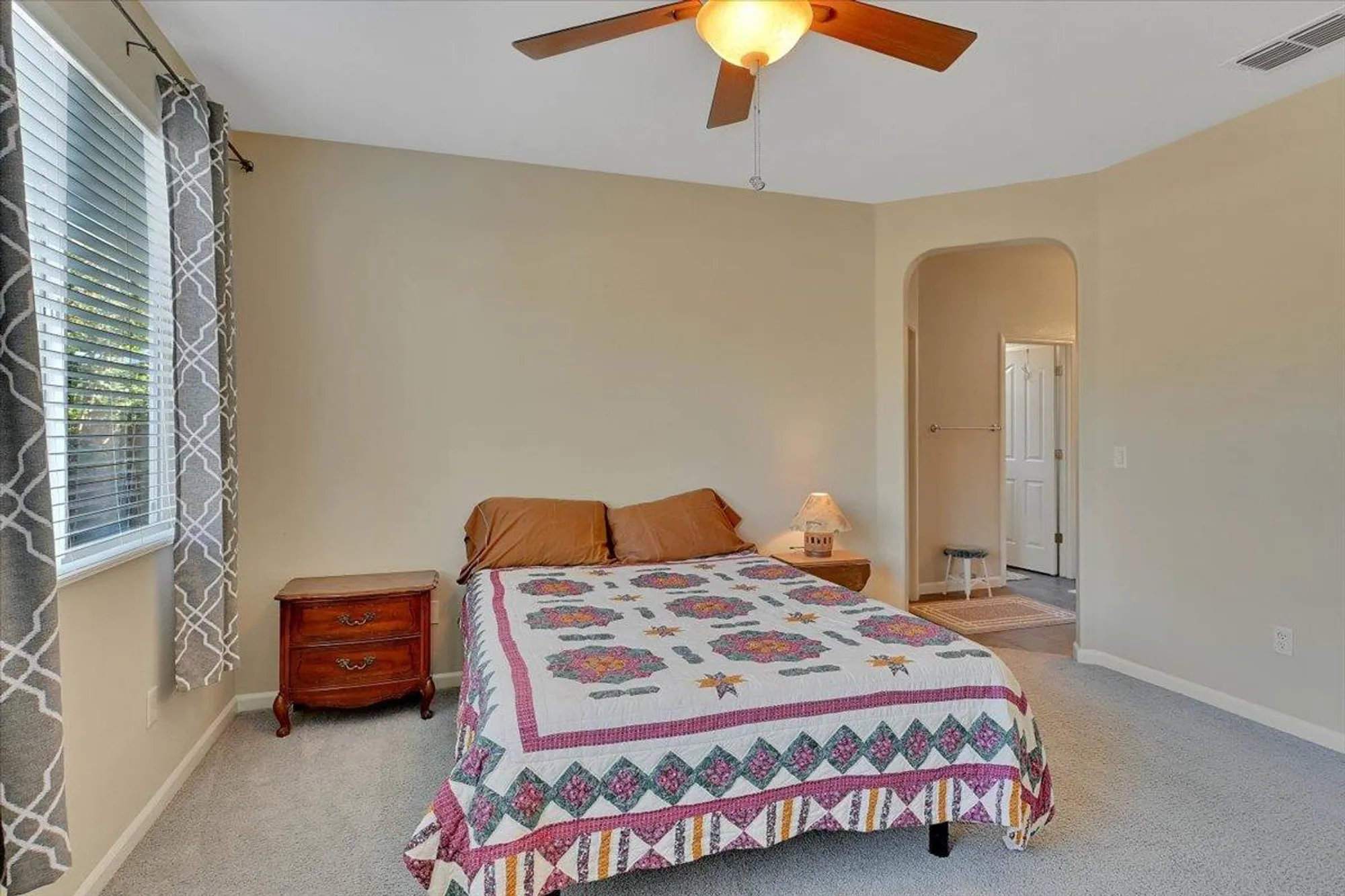 Property Slideshow image 19 of 60 | 470 pelican bay cir, Sacramento, CA, 95835