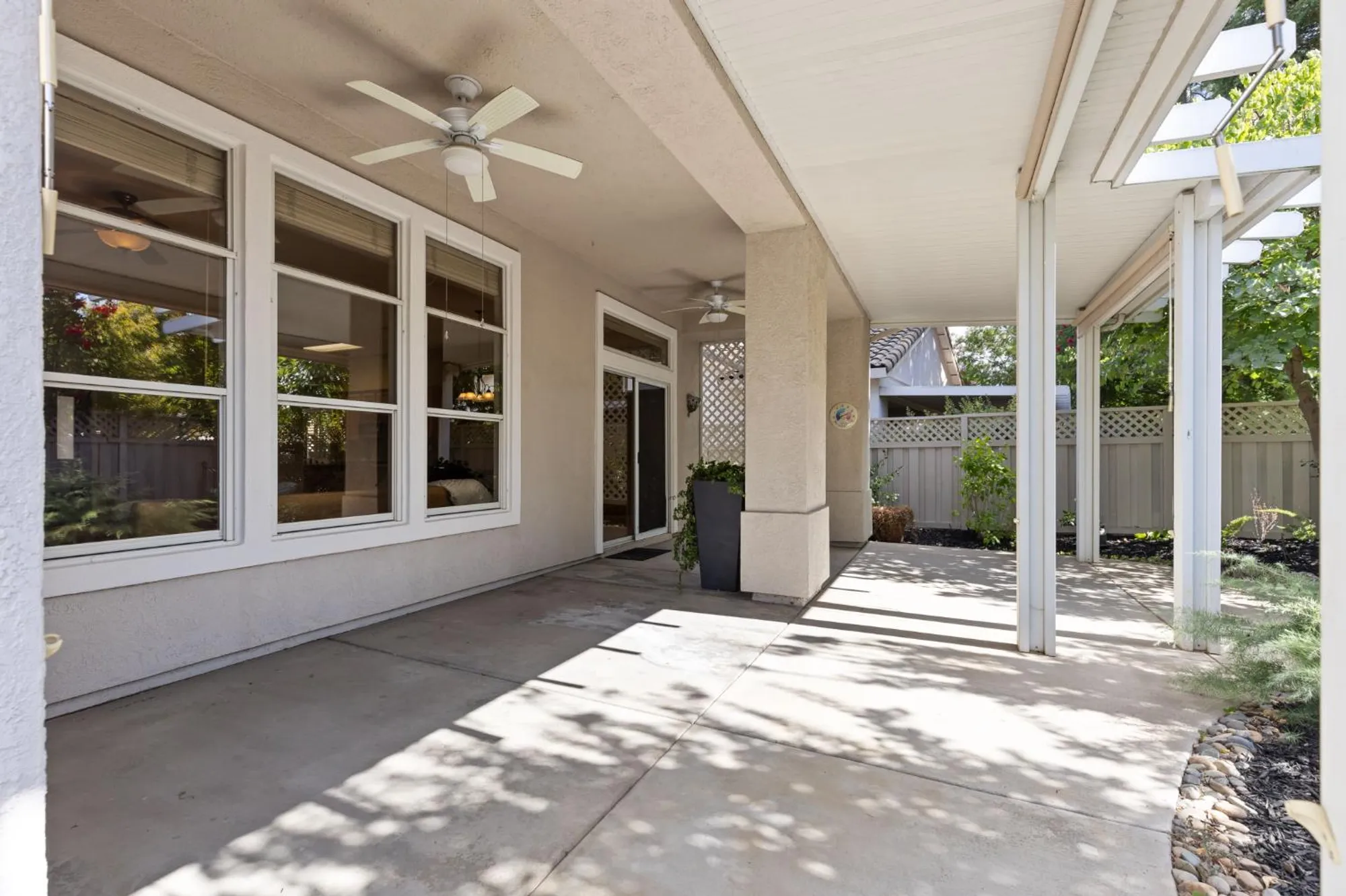 Property Slideshow image 25 of 29 | 5741 sandlewood way, Roseville, CA, 95747