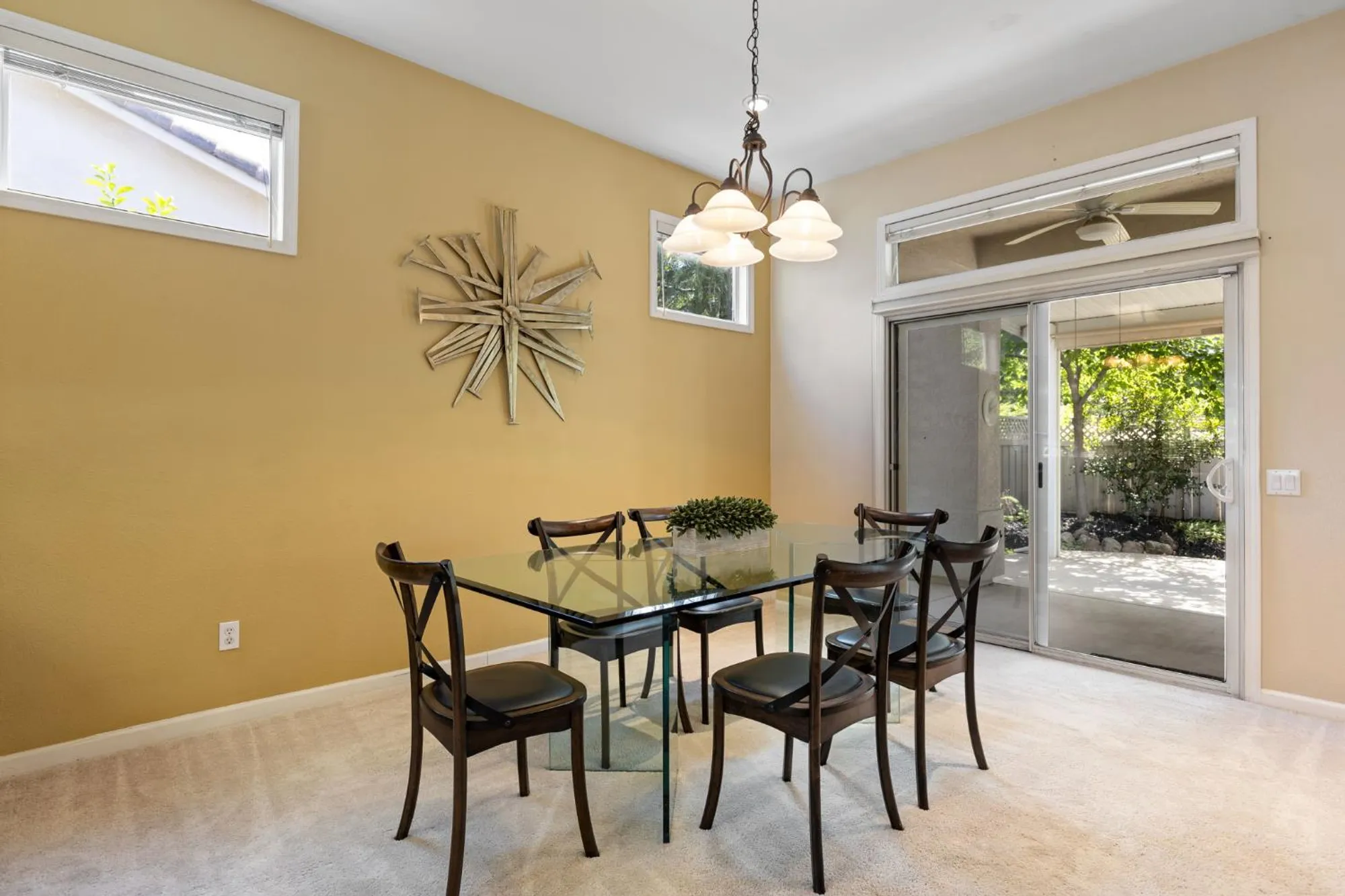 Property Slideshow image 7 of 29 | 5741 sandlewood way, Roseville, CA, 95747