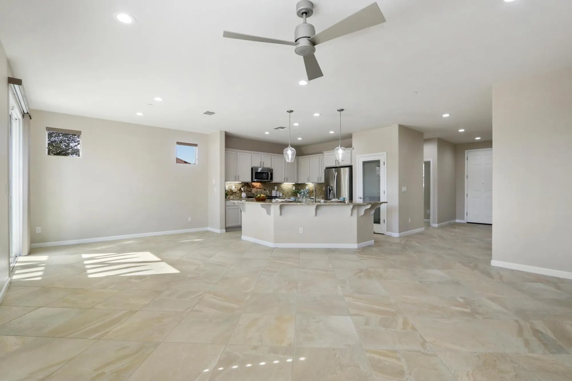 Property Slideshow image 12 of 71 | 8221 peak forest way, Elk Grove, CA, 95757
