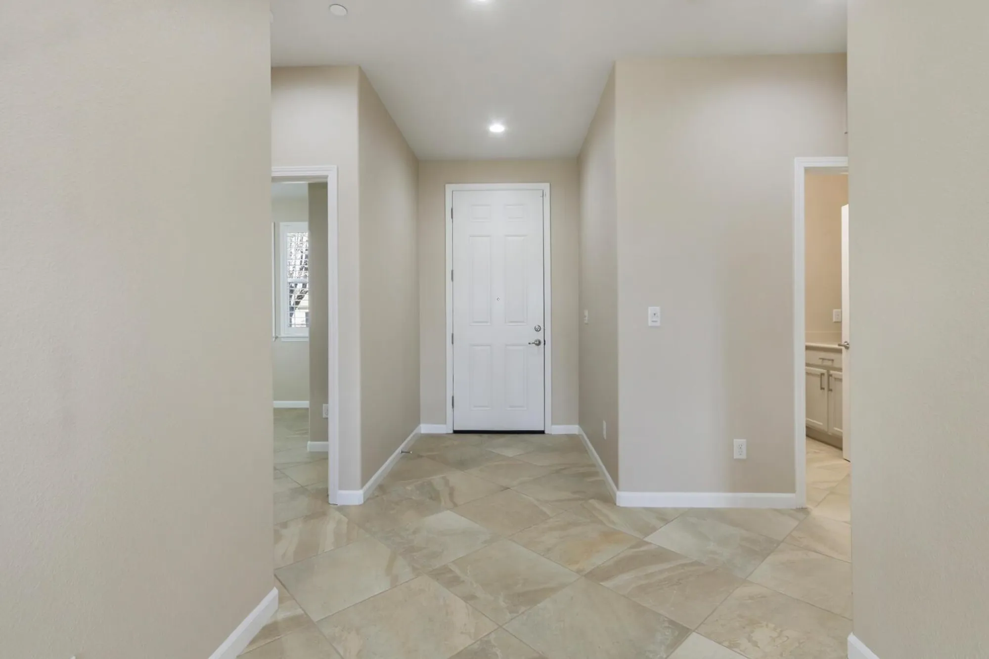 Property Slideshow image 7 of 71 | 8221 peak forest way, Elk Grove, CA, 95757