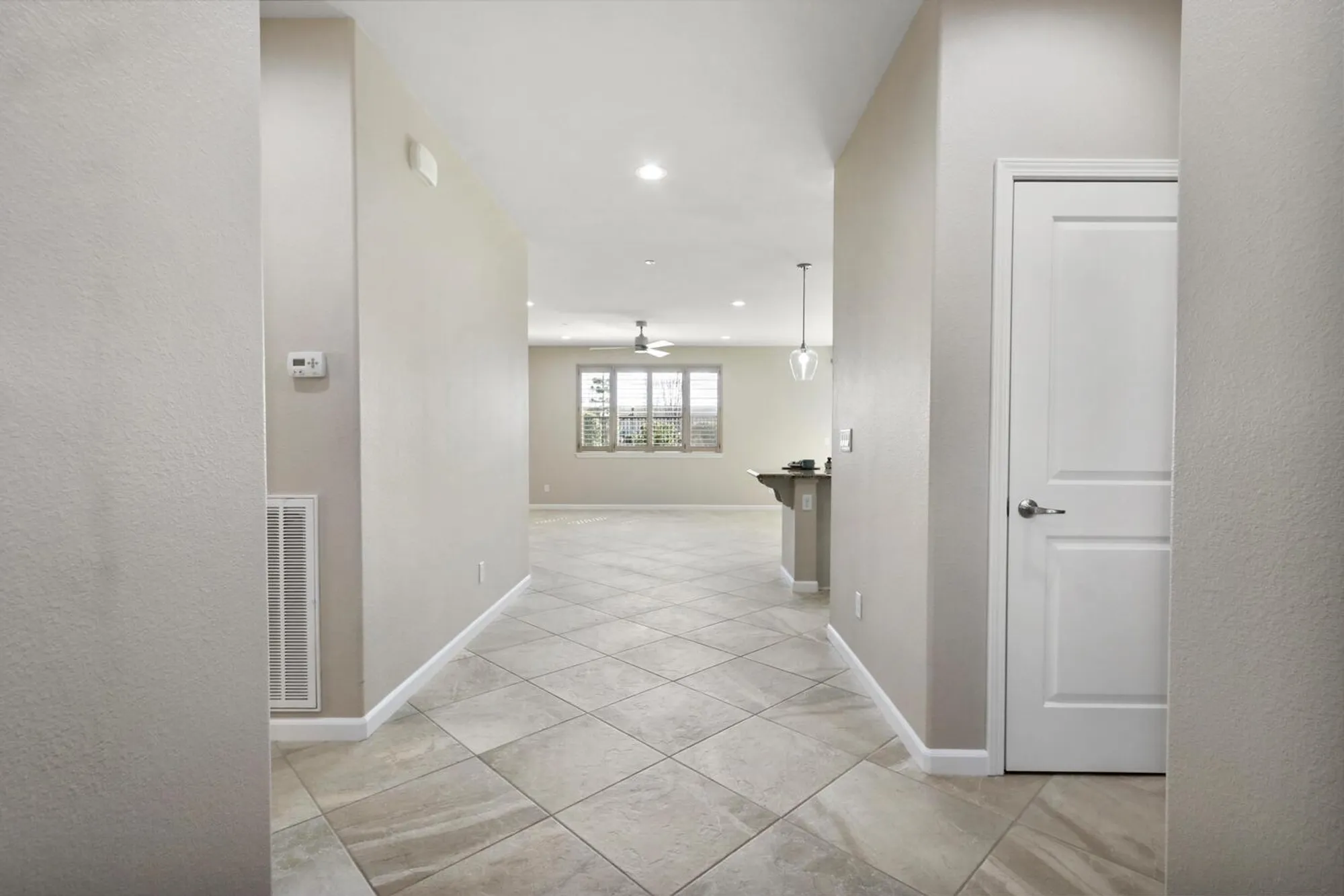 Property Slideshow image 8 of 71 | 8221 peak forest way, Elk Grove, CA, 95757