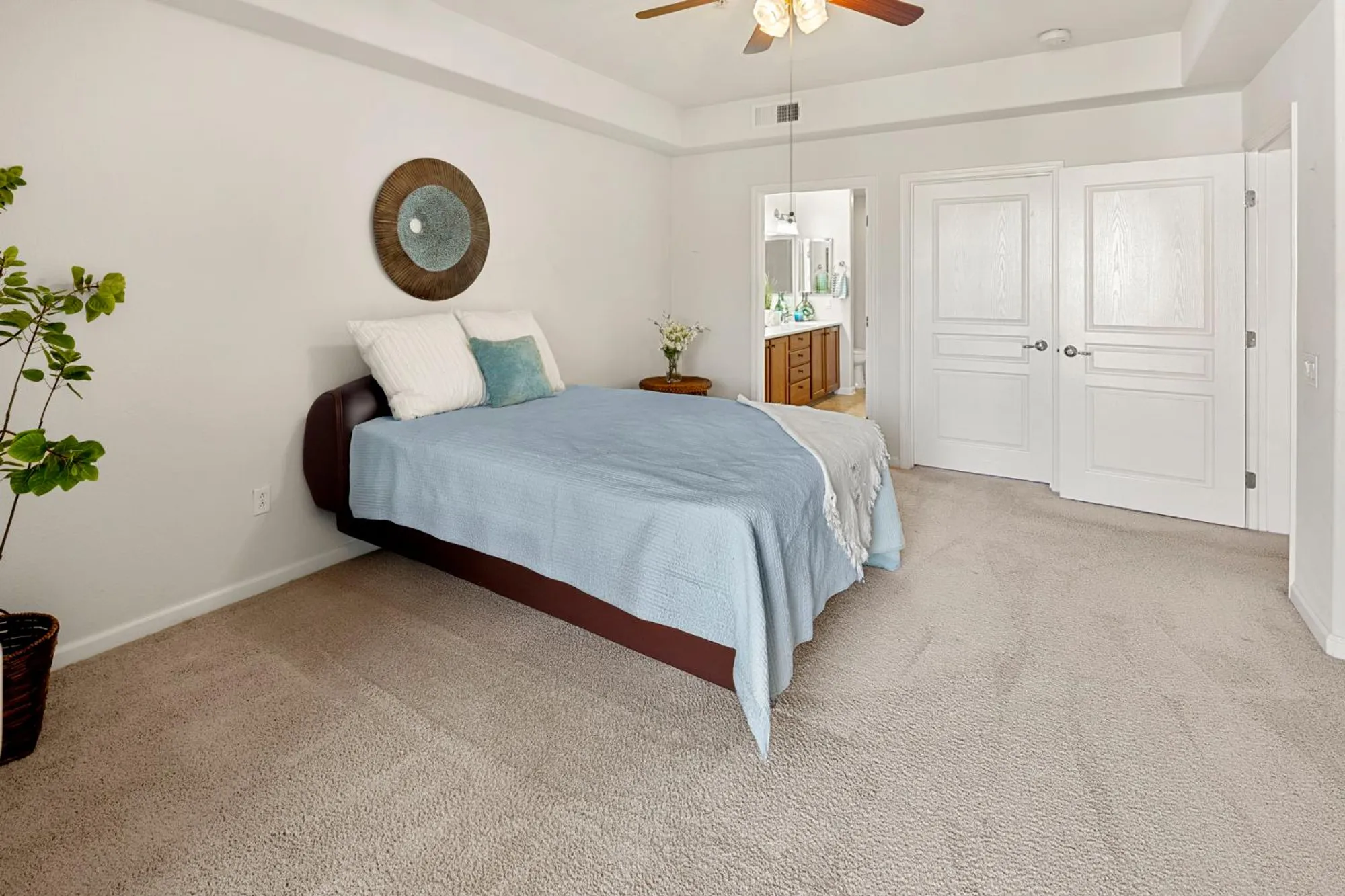 Property Slideshow image 4 of 32 | 1530 topanga ln 202, Lincoln, CA, 95648