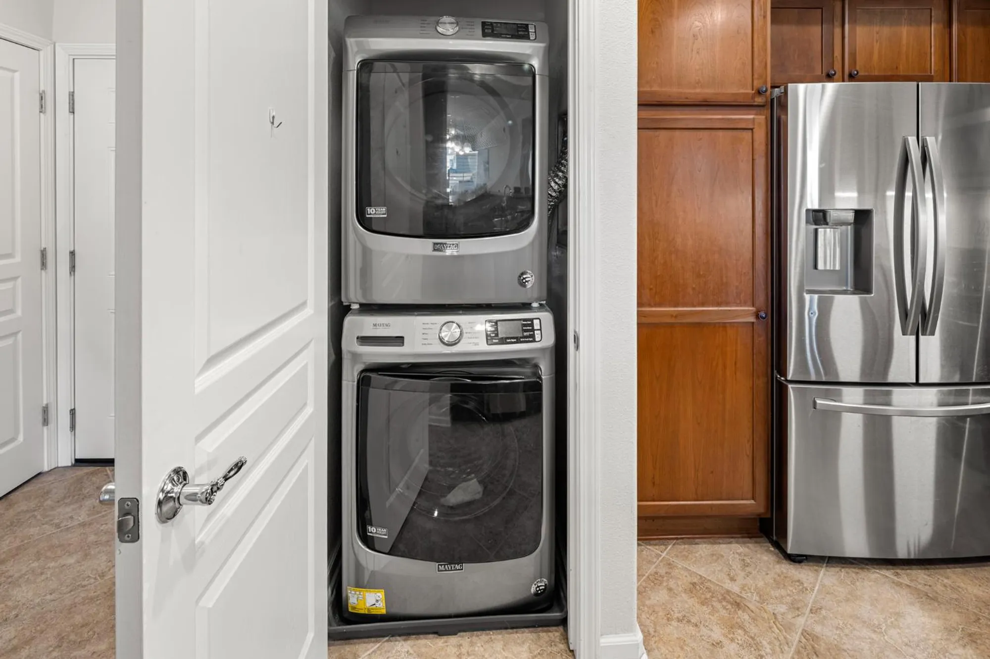 Property Slideshow image 9 of 32 | 1530 topanga ln 202, Lincoln, CA, 95648