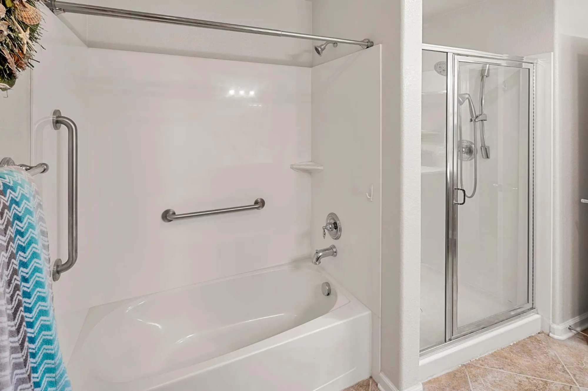 Property Slideshow image 12 of 32 | 1530 topanga ln 202, Lincoln, CA, 95648