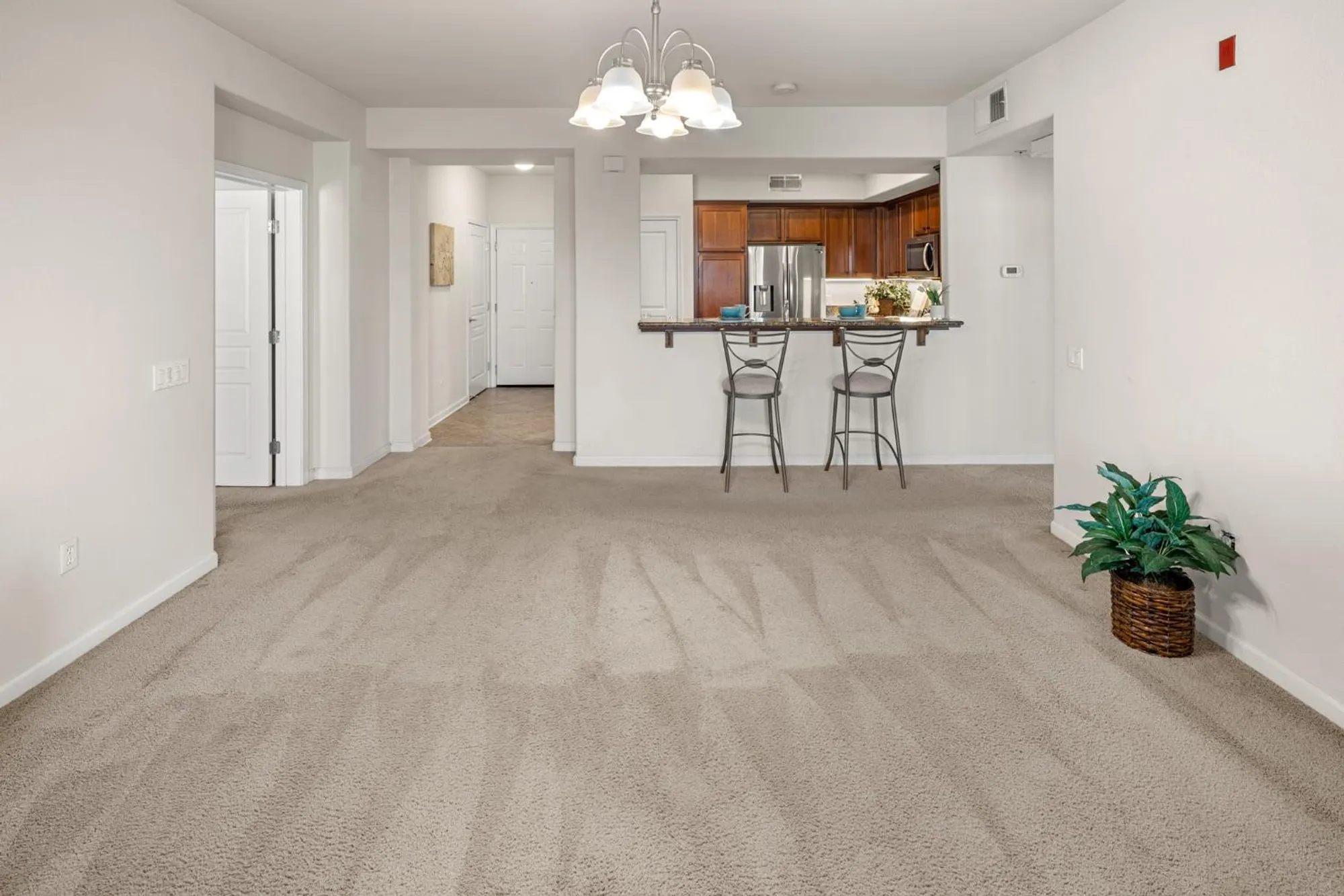 Property Slideshow image 7 of 32 | 1530 topanga ln 202, Lincoln, CA, 95648