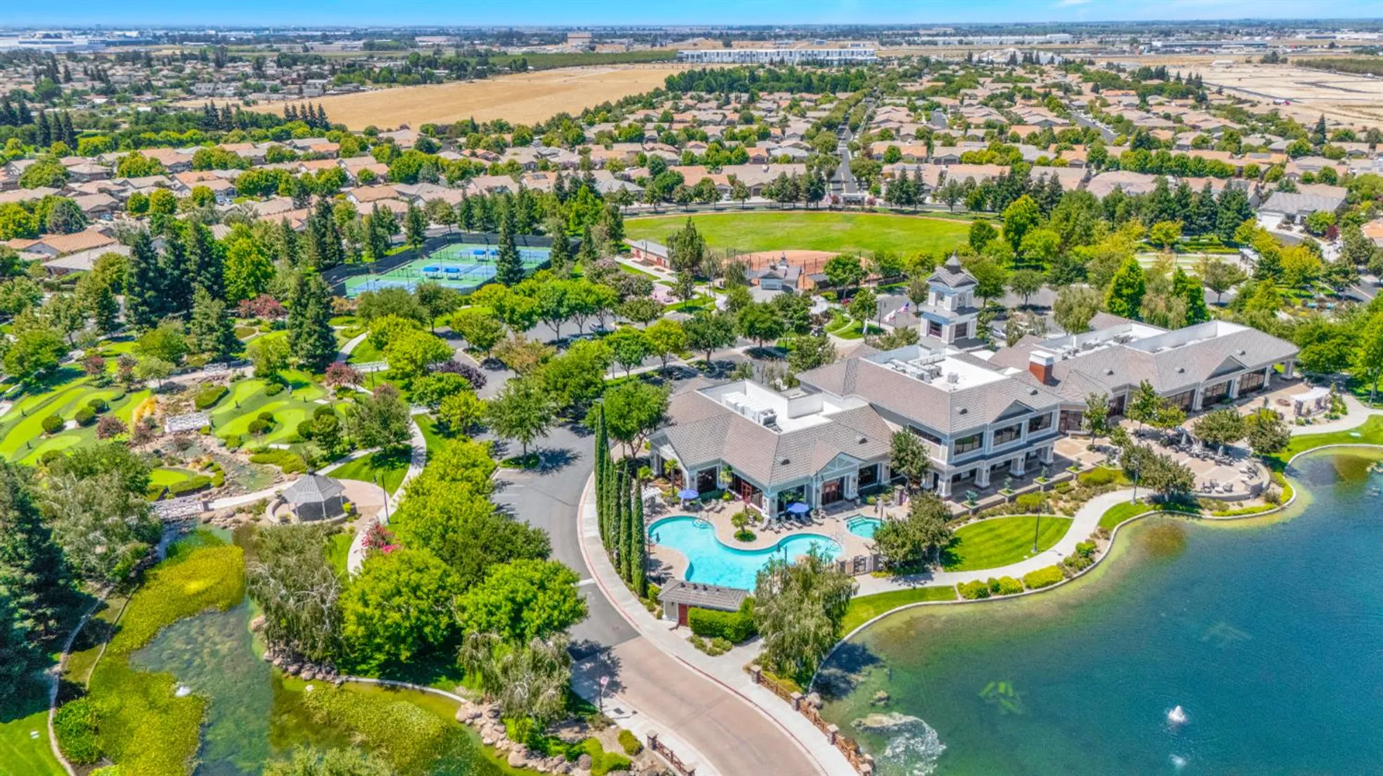 Property Slideshow image 48 of 50 | 2381 nutwood pl, Manteca, CA, 95336