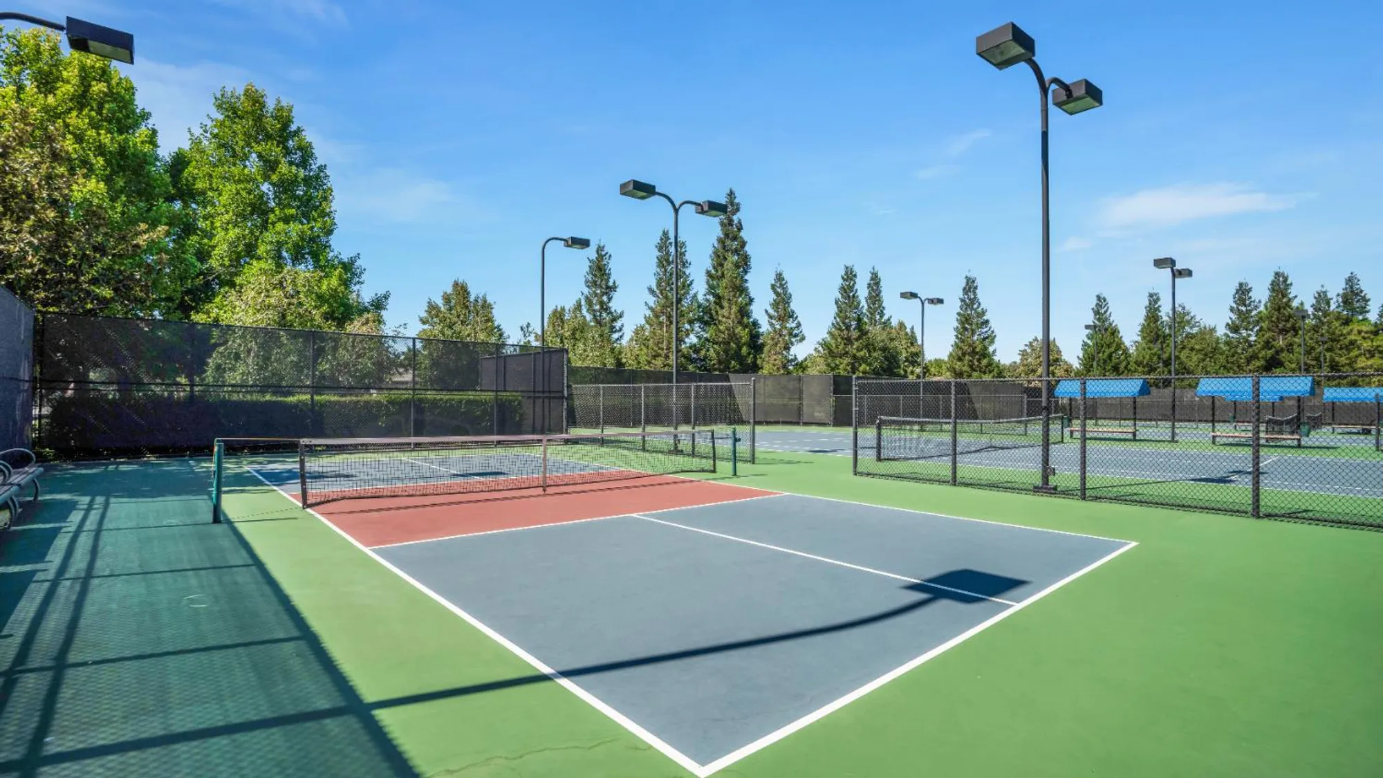 Property Slideshow image 40 of 50 | 2381 nutwood pl, Manteca, CA, 95336