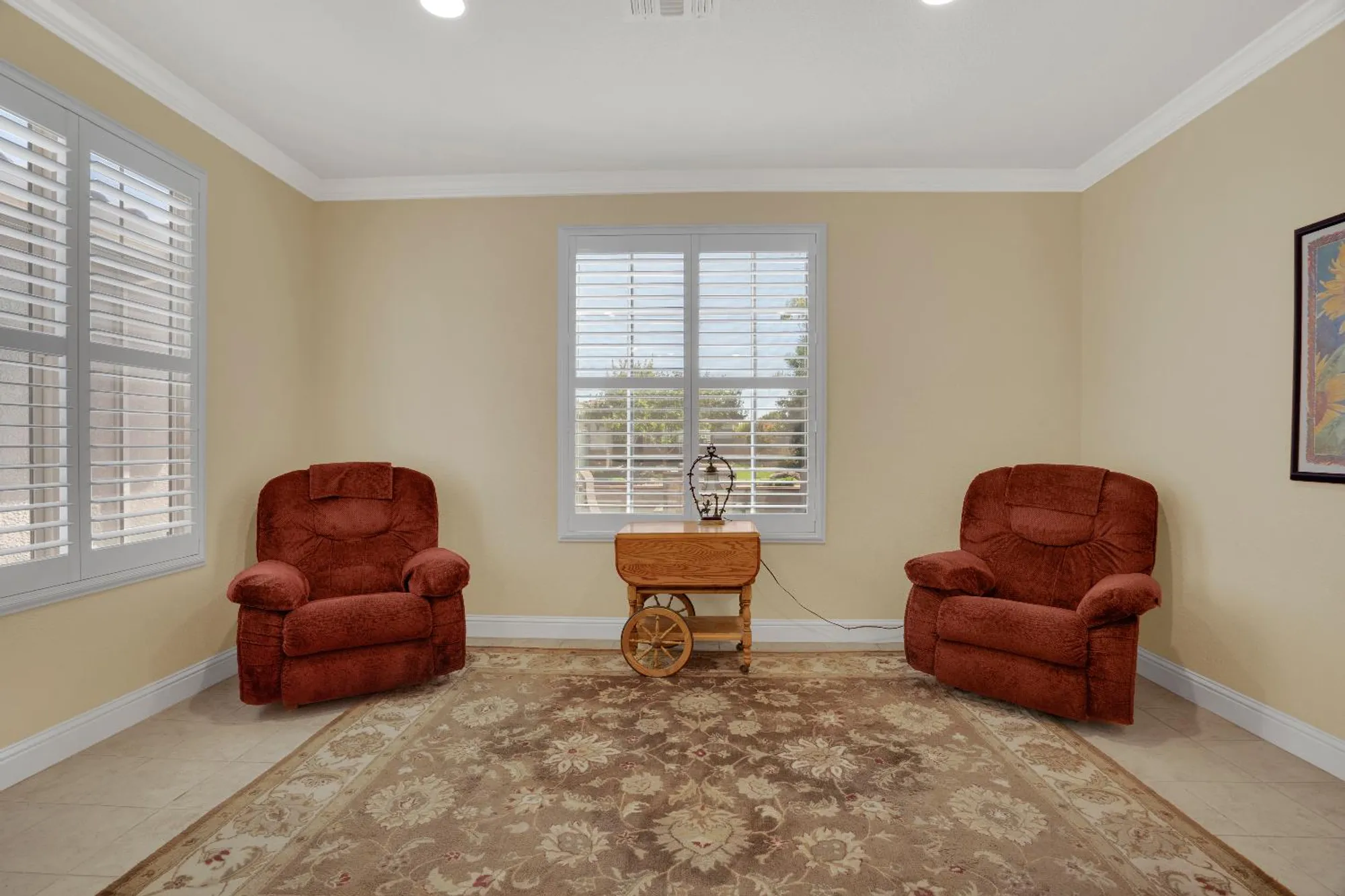 Property Slideshow image 11 of 50 | 2381 nutwood pl, Manteca, CA, 95336