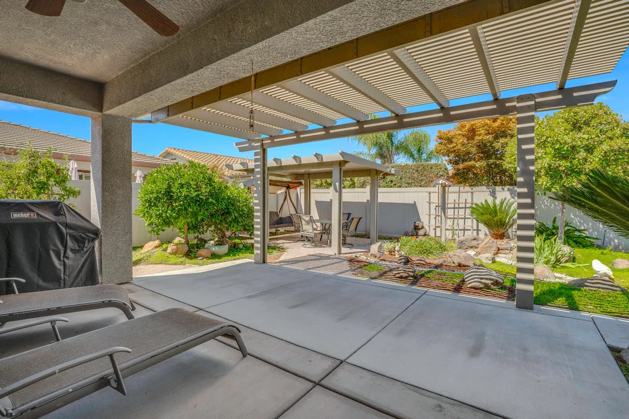 Property Slideshow image 27 of 50 | 2381 nutwood pl, Manteca, CA, 95336