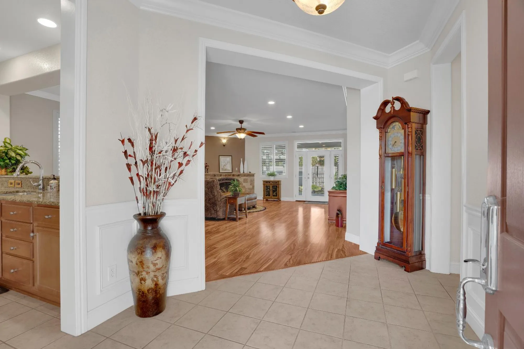 Property Slideshow image 6 of 50 | 2381 nutwood pl, Manteca, CA, 95336