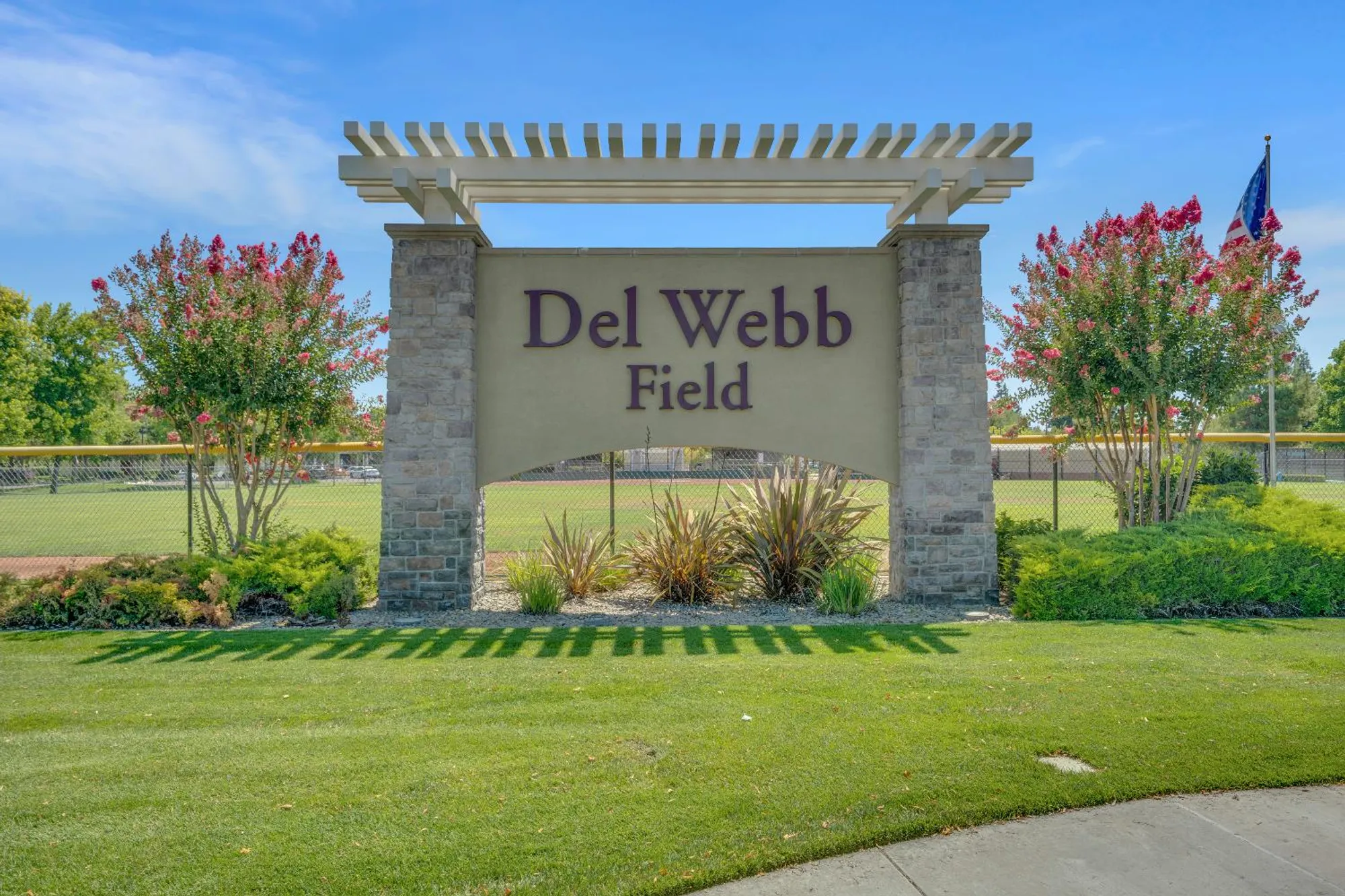 Property Slideshow image 37 of 50 | 2381 nutwood pl, Manteca, CA, 95336