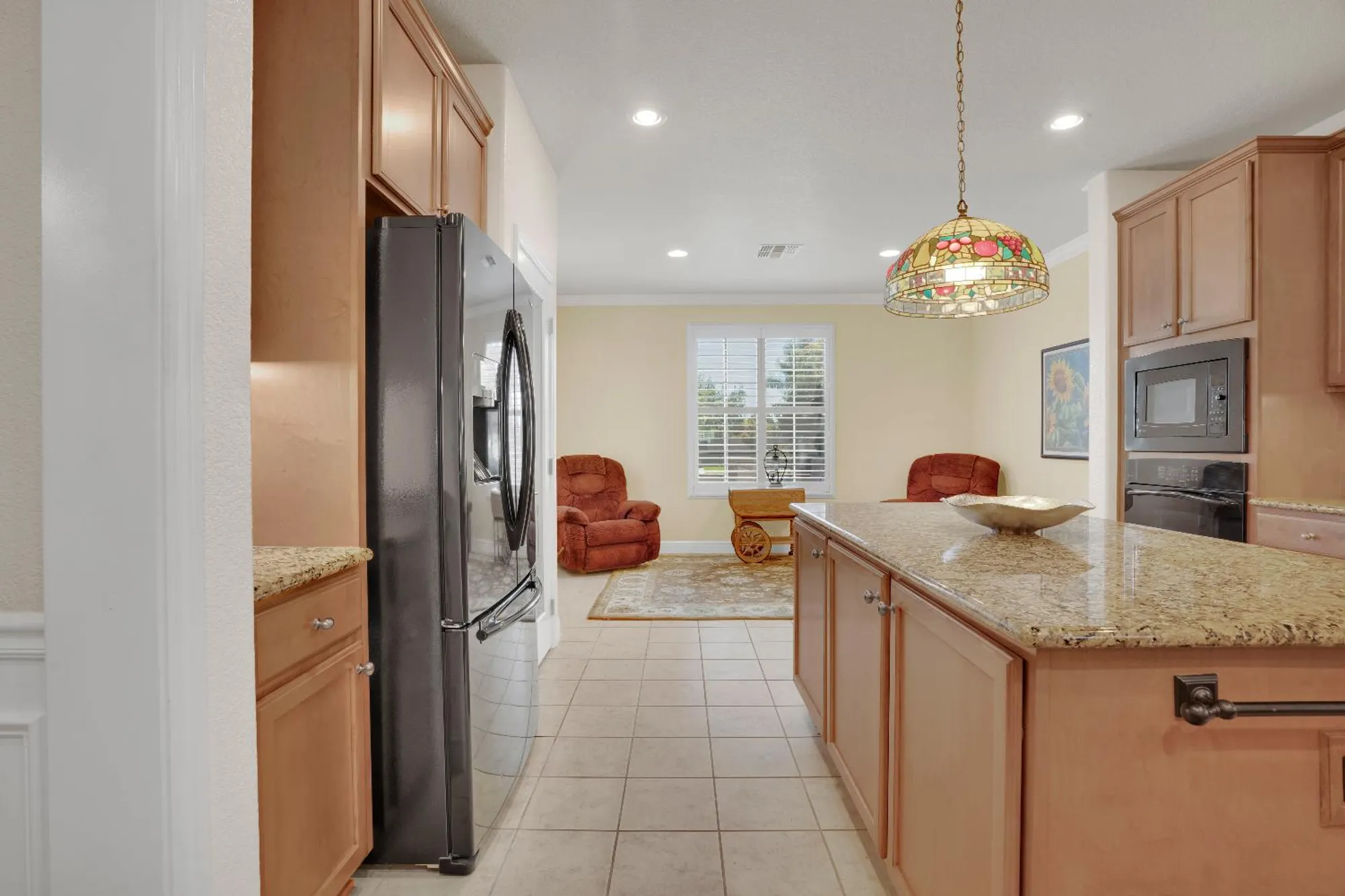 Property Slideshow image 12 of 50 | 2381 nutwood pl, Manteca, CA, 95336