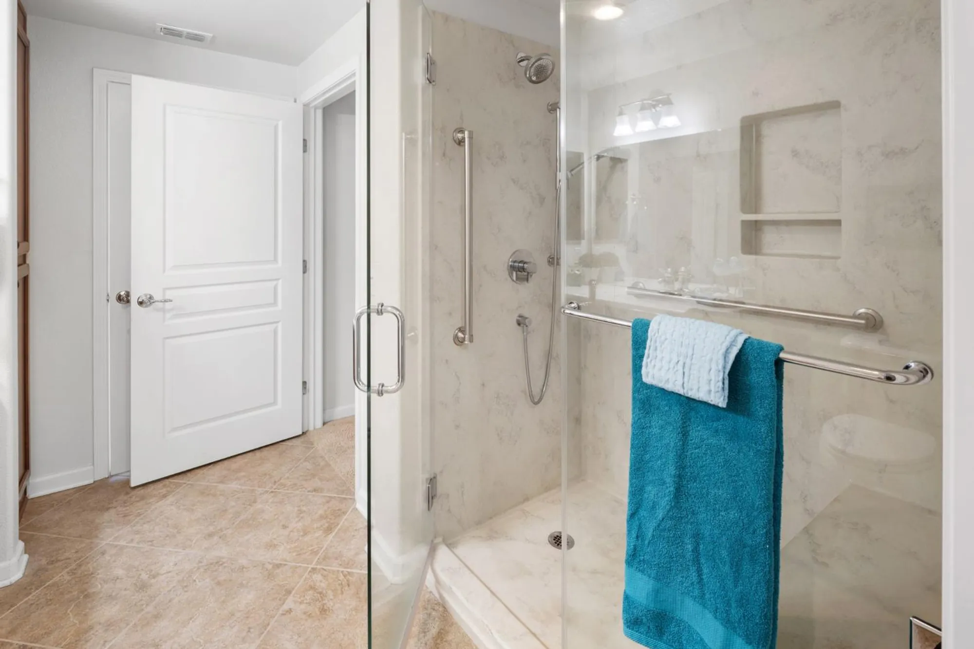 Property Slideshow image 30 of 32 | 1530 topanga ln 202, Lincoln, CA, 95648