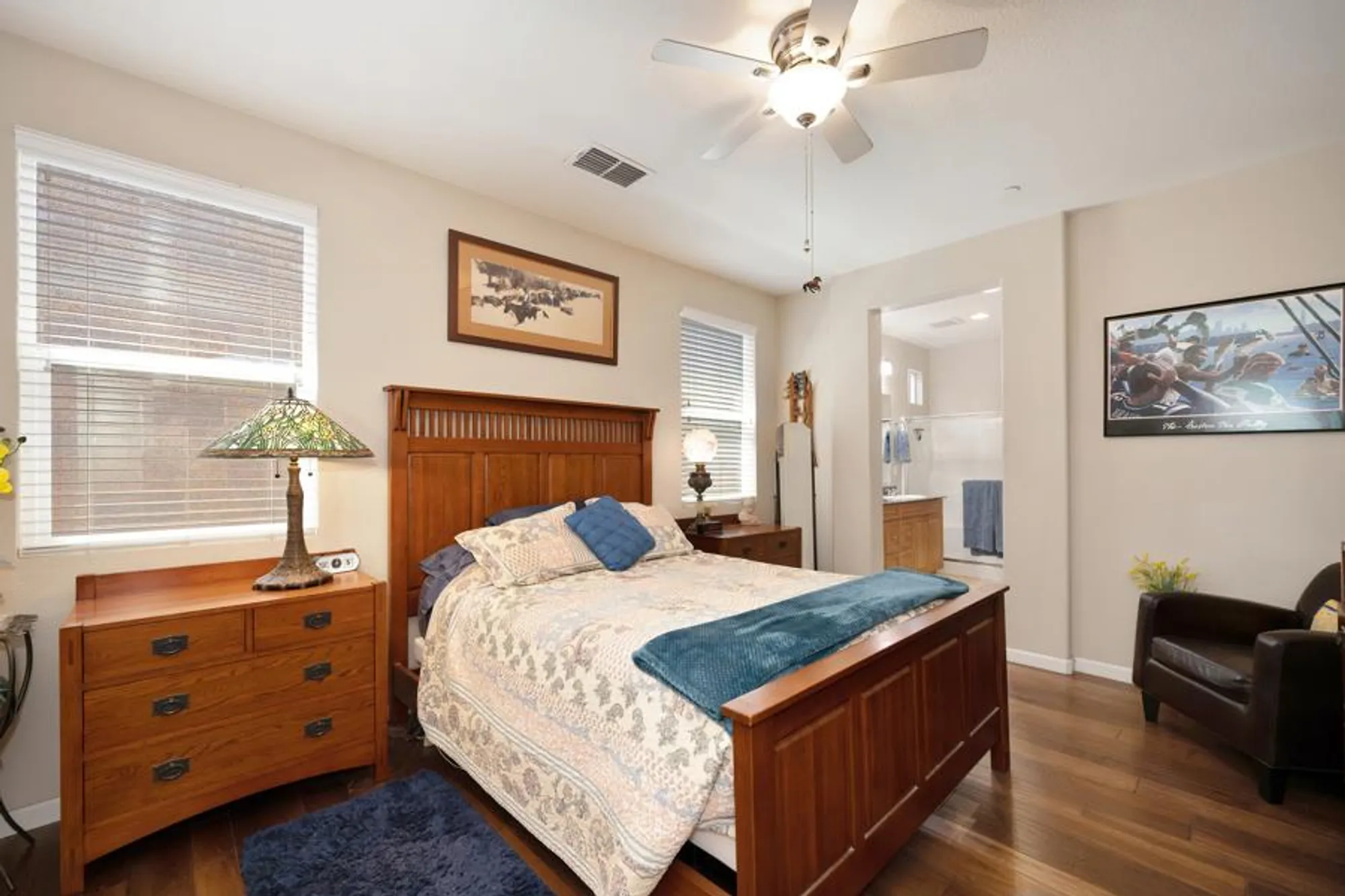 Property Slideshow image 17 of 41 | 9763 dartwell way, Sacramento, CA, 95829