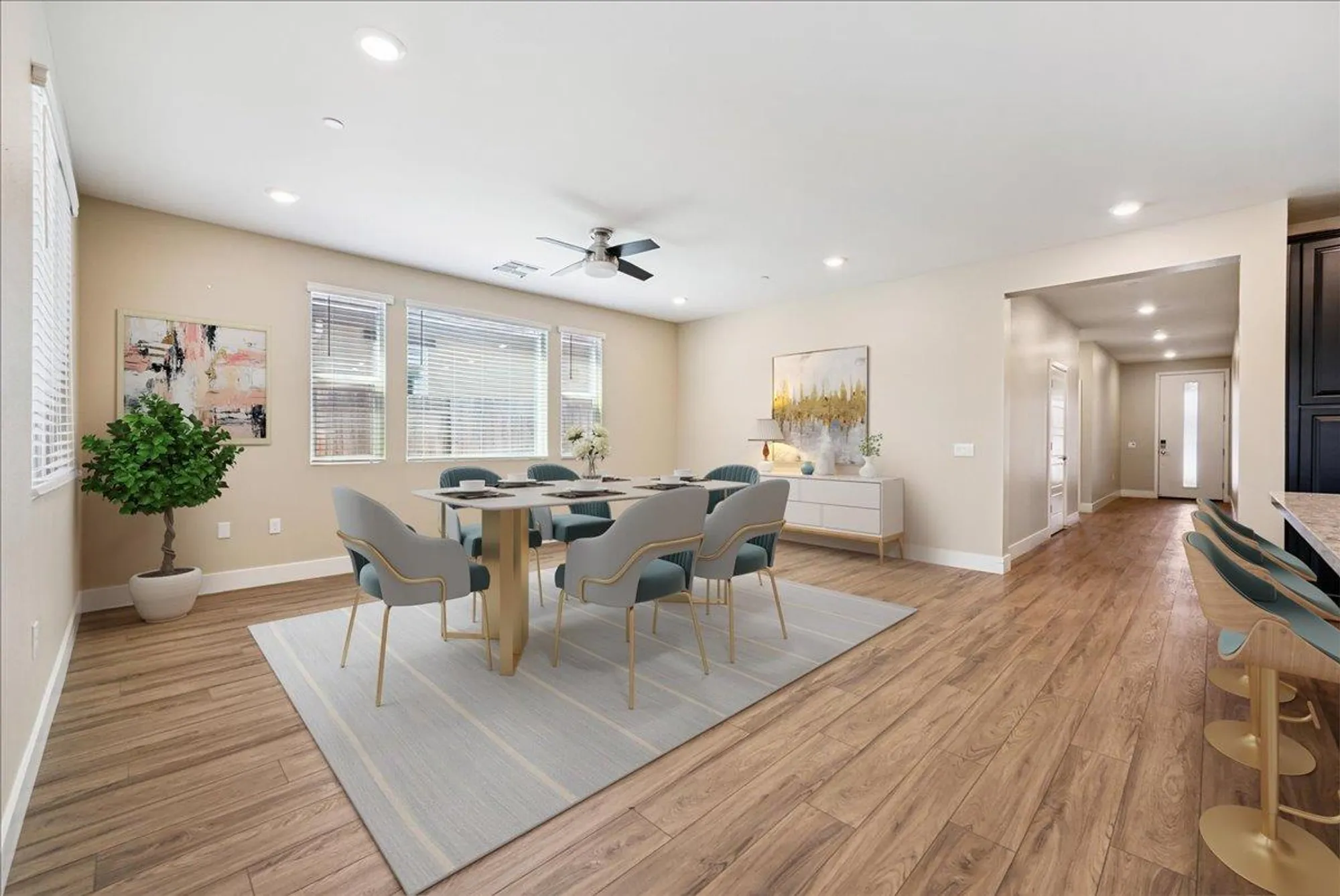 Property Slideshow image 8 of 38 | 7040 orbital ln, Roseville, CA, 95747