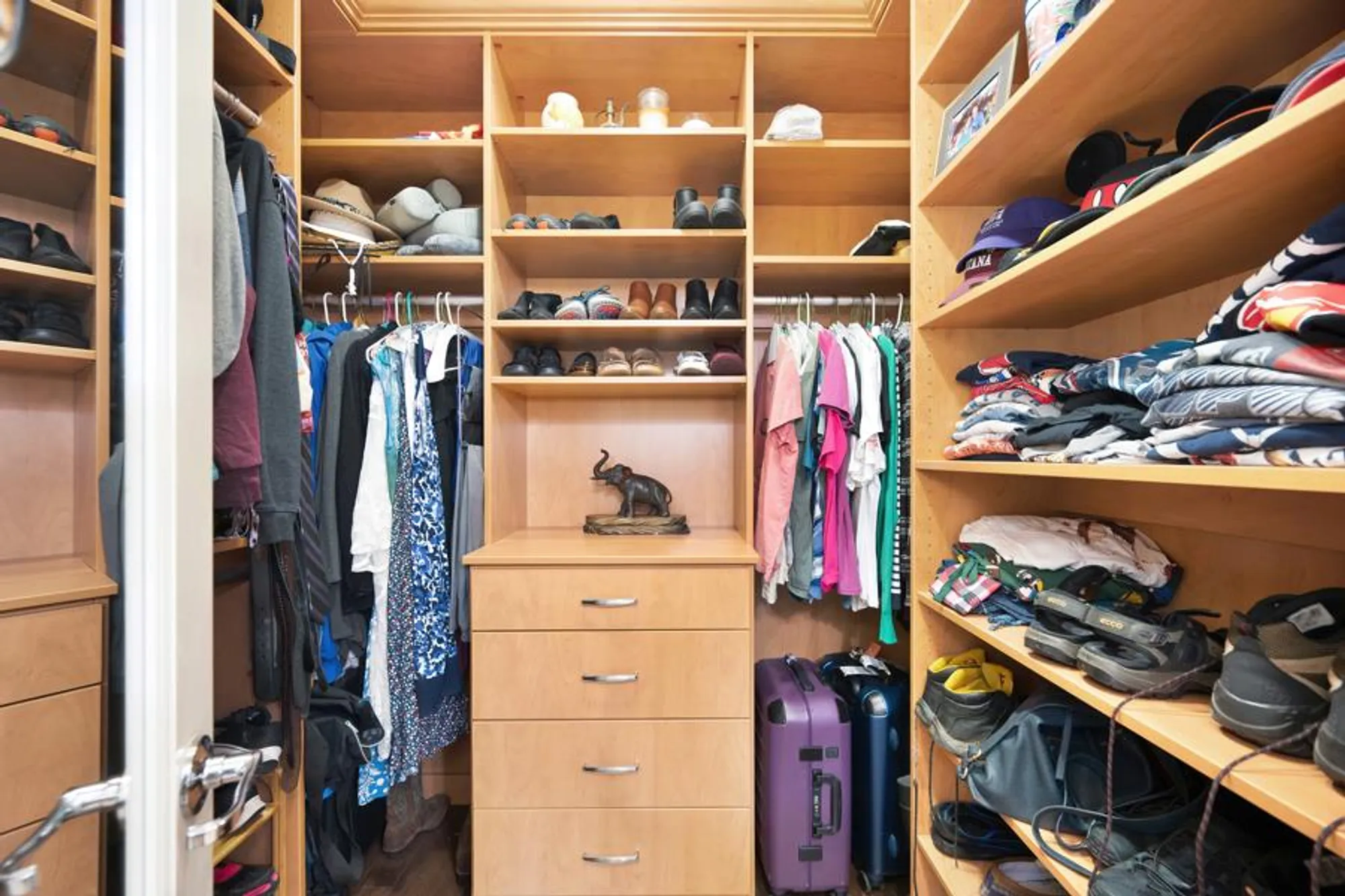 Property Slideshow image 25 of 41 | 9763 dartwell way, Sacramento, CA, 95829