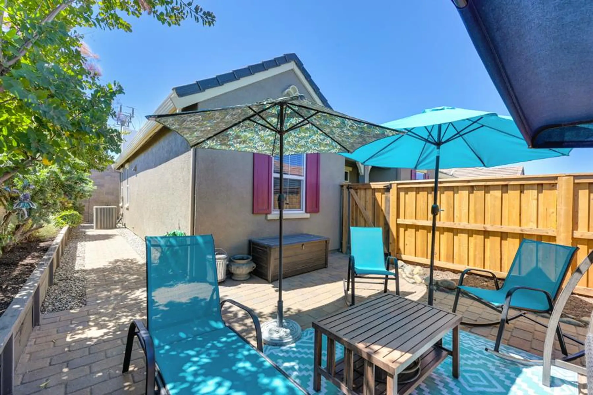 Property Slideshow image 33 of 41 | 9763 dartwell way, Sacramento, CA, 95829