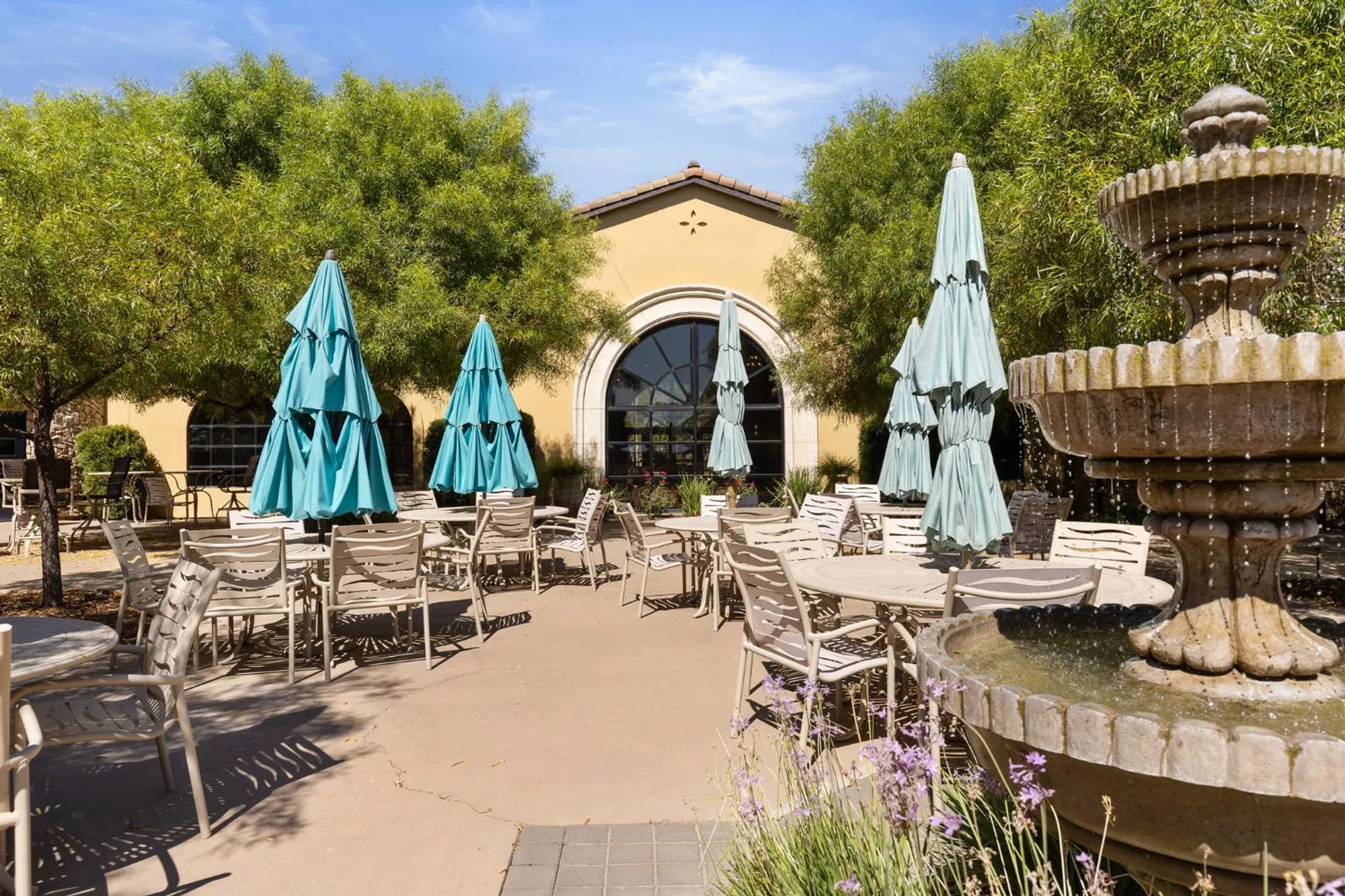 Property Slideshow image 26 of 38 | 4036 hovnanian dr, Sacramento, CA, 95834