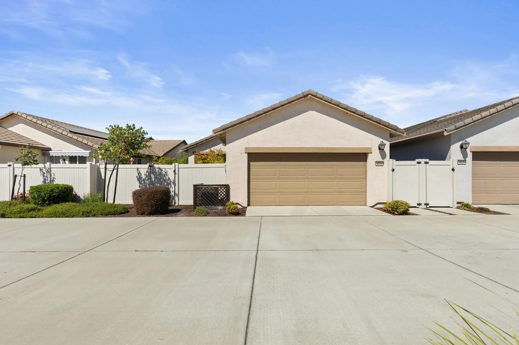 Property Slideshow image 37 of 38 | 4036 hovnanian dr, Sacramento, CA, 95834