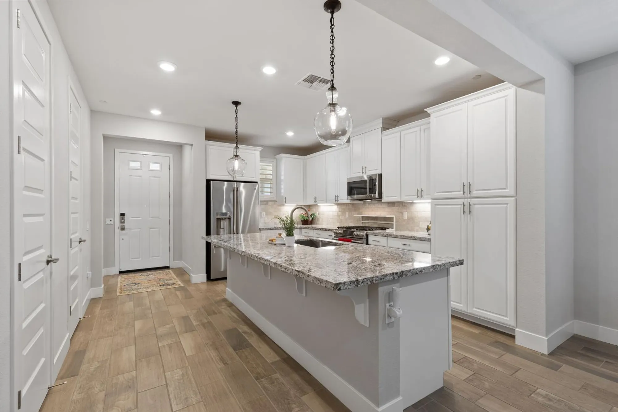 Property Slideshow image 5 of 38 | 4036 hovnanian dr, Sacramento, CA, 95834