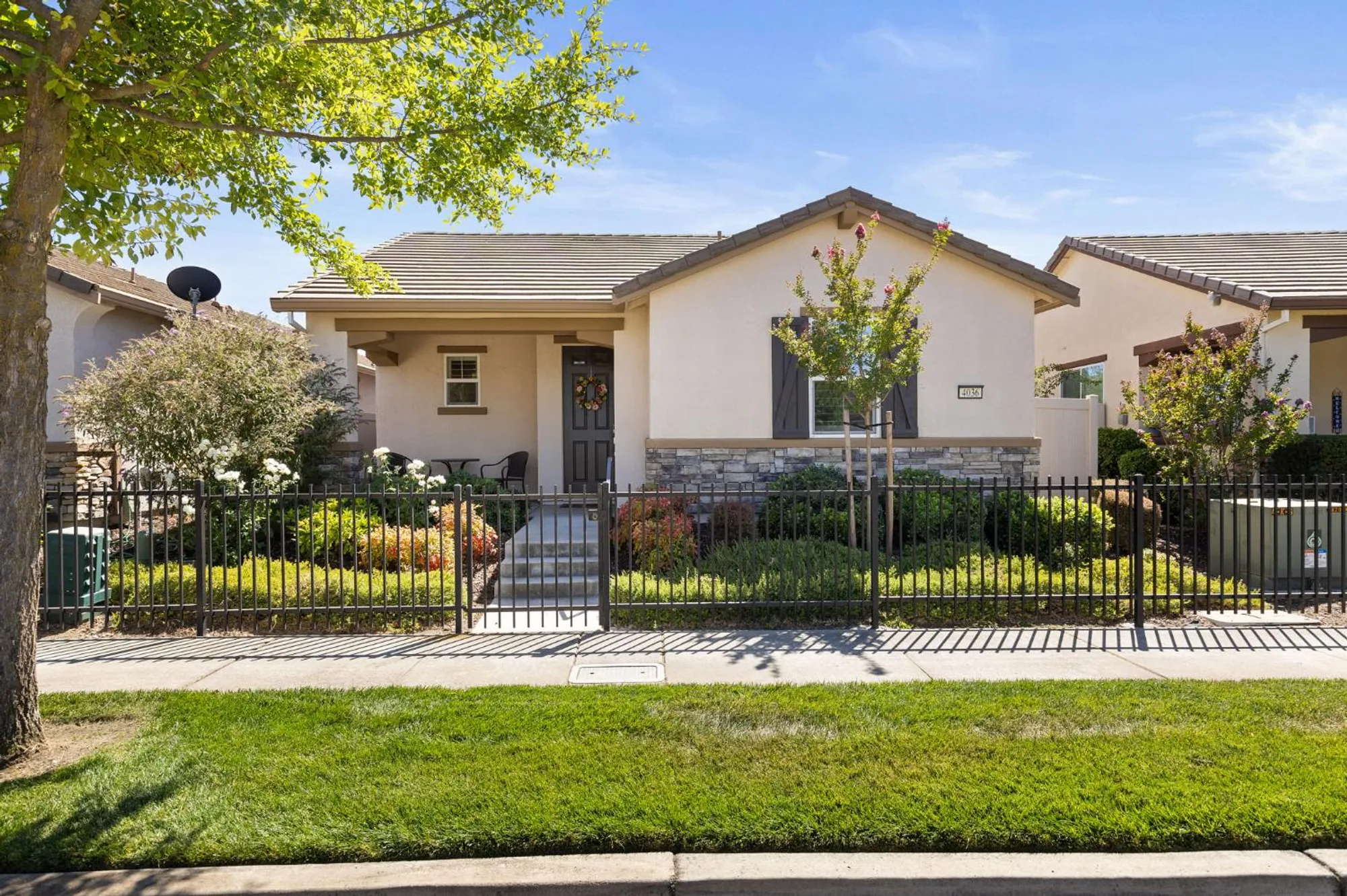 Property Slideshow image 1 of 38 | 4036 hovnanian dr, Sacramento, CA, 95834
