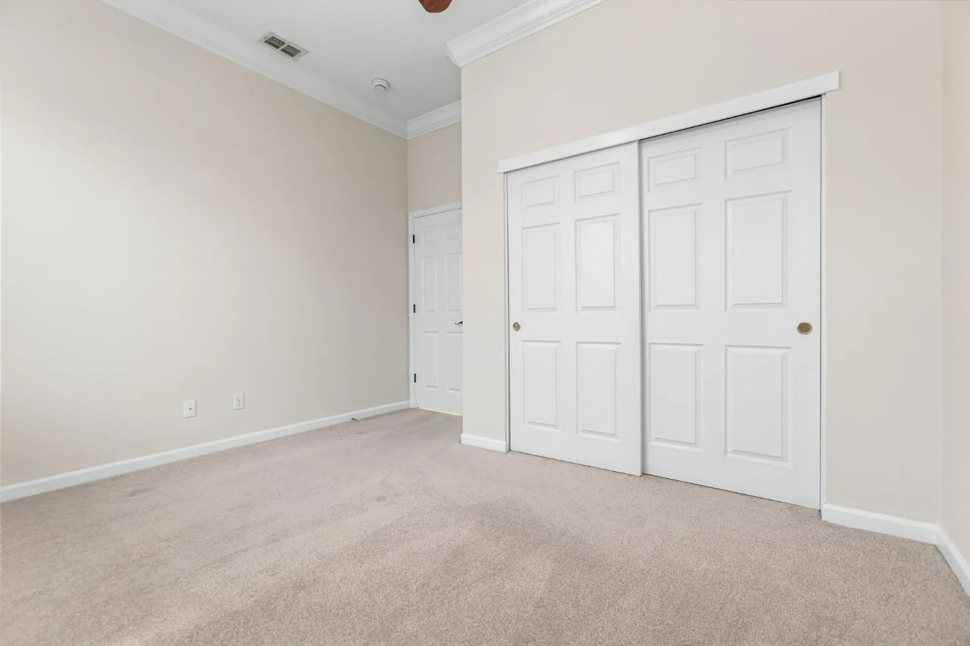 Property Slideshow image 23 of 41 | 4000 coldwater dr, Rocklin, CA, 95765