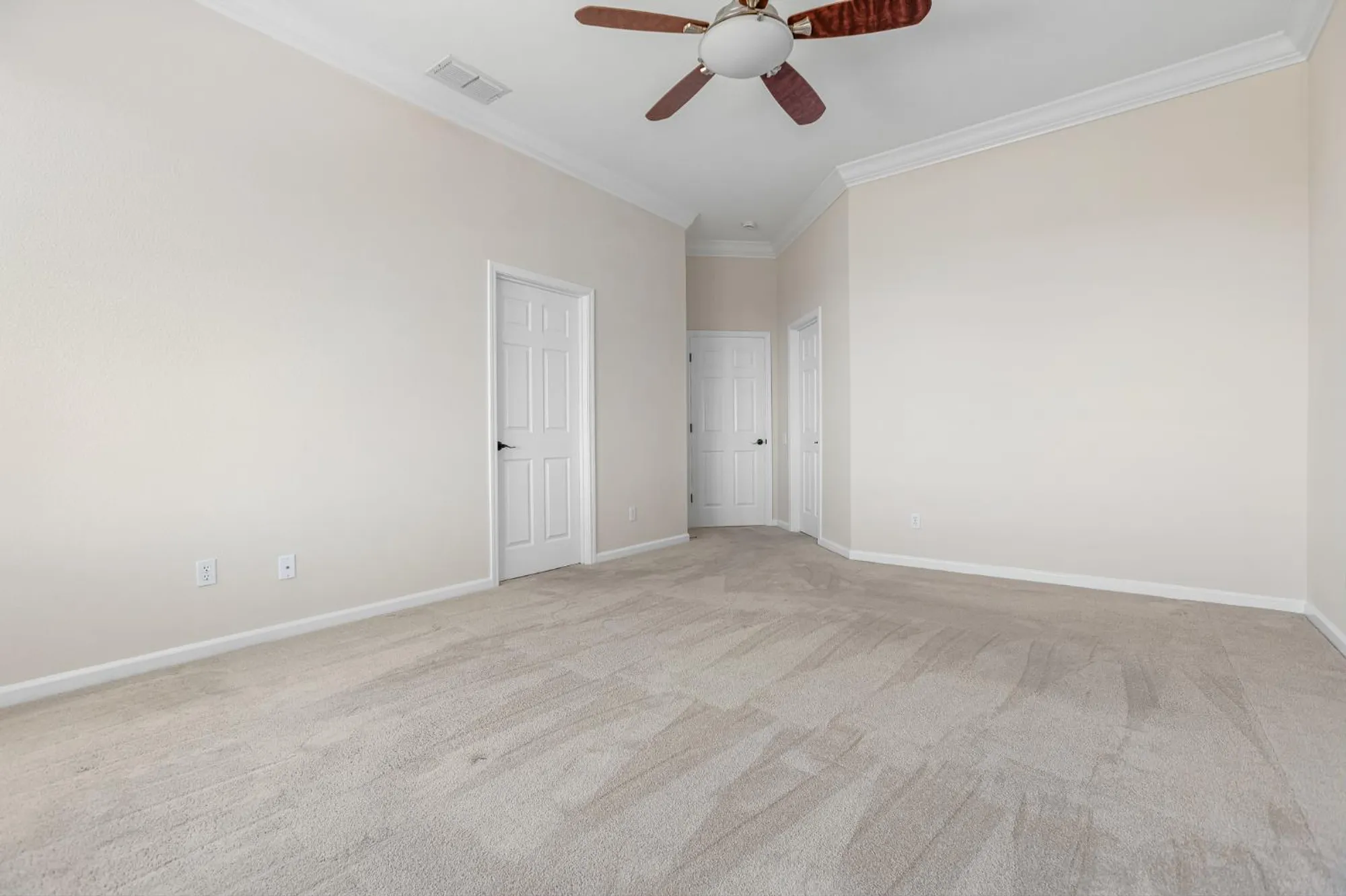 Property Slideshow image 24 of 41 | 4000 coldwater dr, Rocklin, CA, 95765