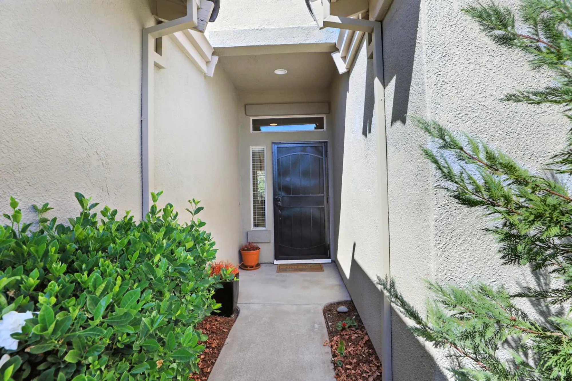 Property Slideshow image 2 of 40 | 1910 starview ln, Lincoln, CA, 95648