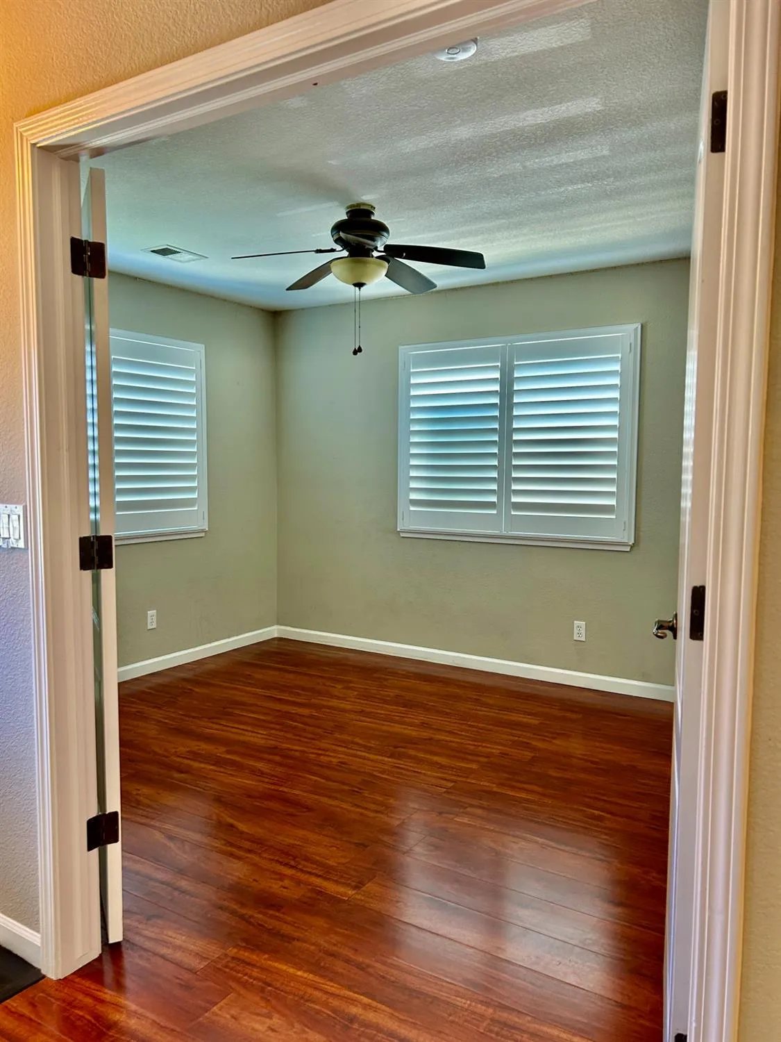 Property Slideshow image 41 of 43 | 677 village dr, Galt, CA, 95632