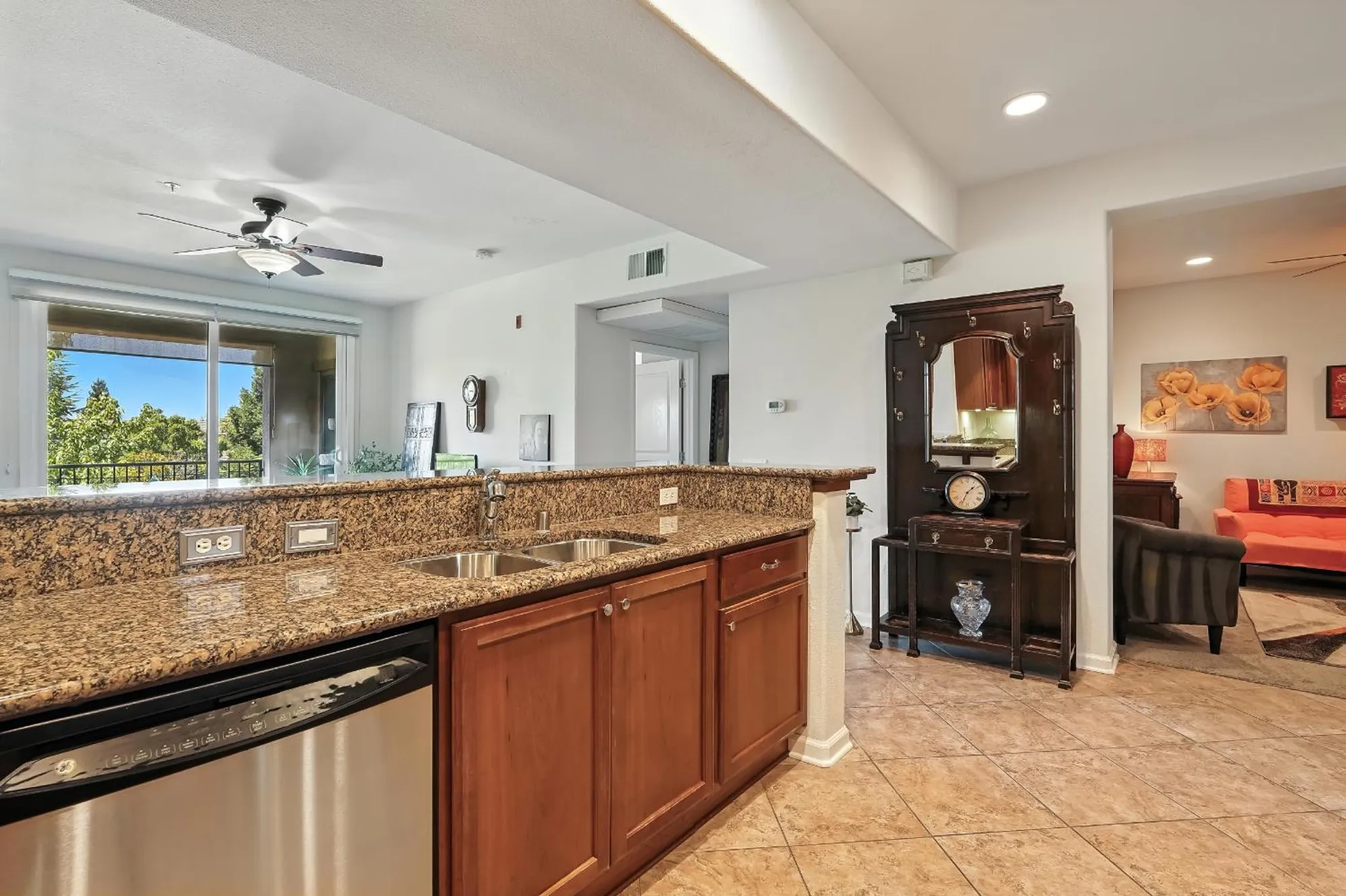 Property Slideshow image 18 of 38 | 1500 topanga ln unit 200, Lincoln, CA, 95648