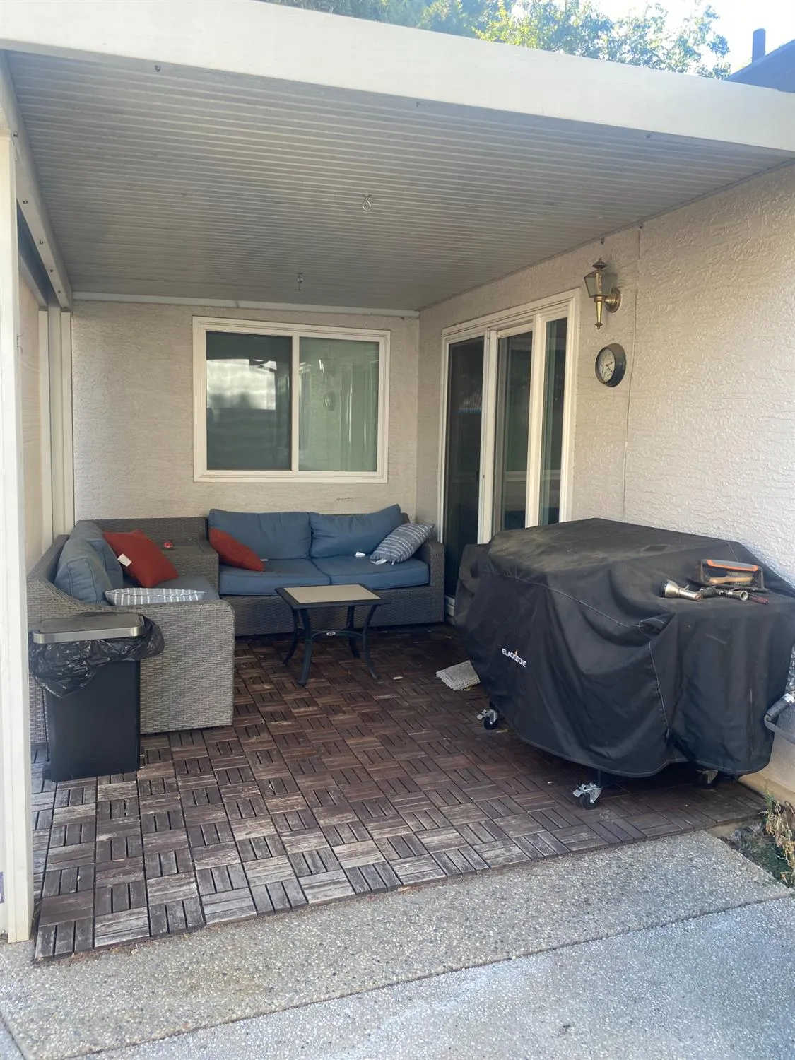 Property Slideshow image 25 of 63 | 7566 sunmore ln, Sacramento, CA, 95828