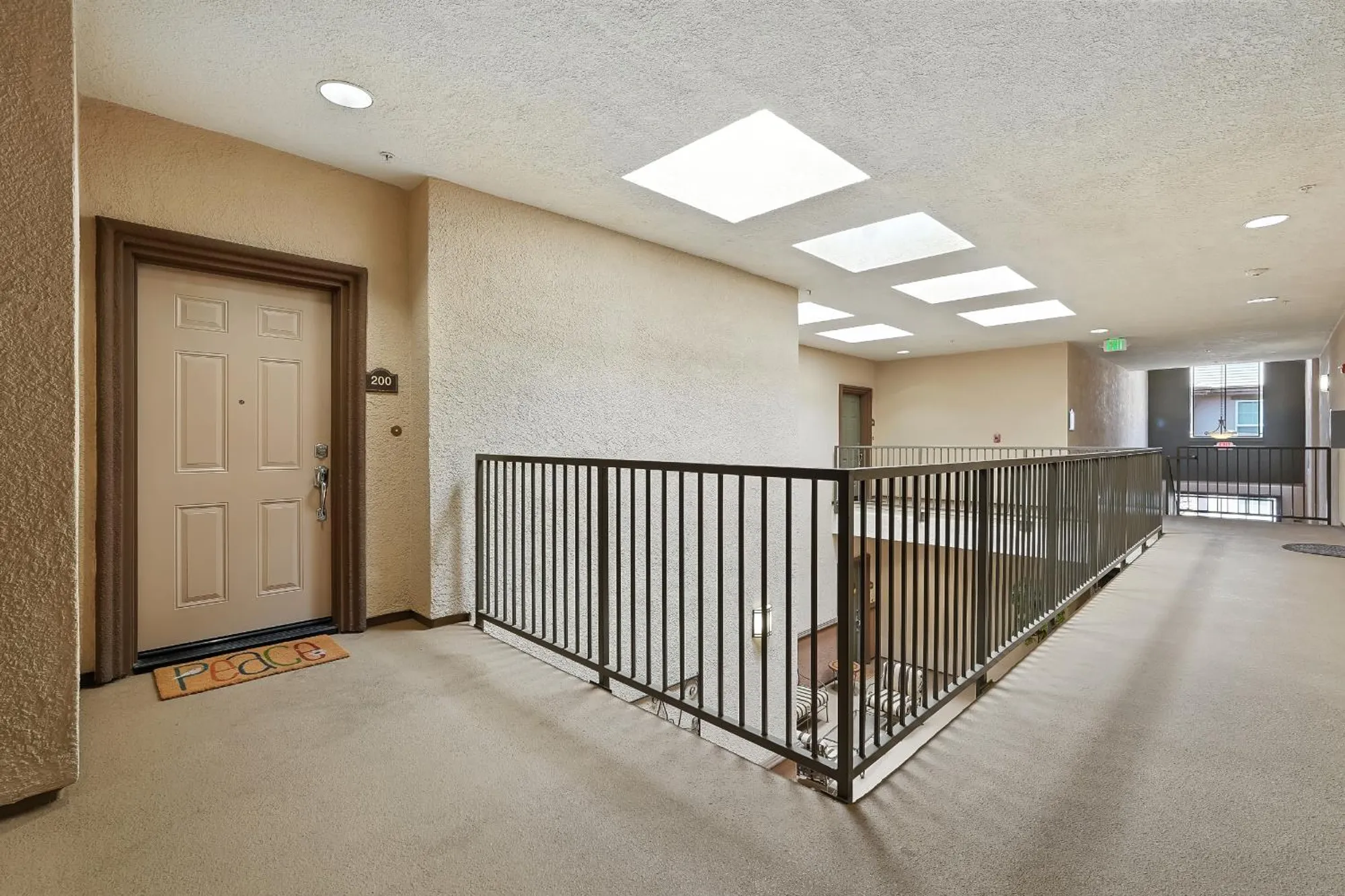 Property Slideshow image 3 of 38 | 1500 topanga ln unit 200, Lincoln, CA, 95648