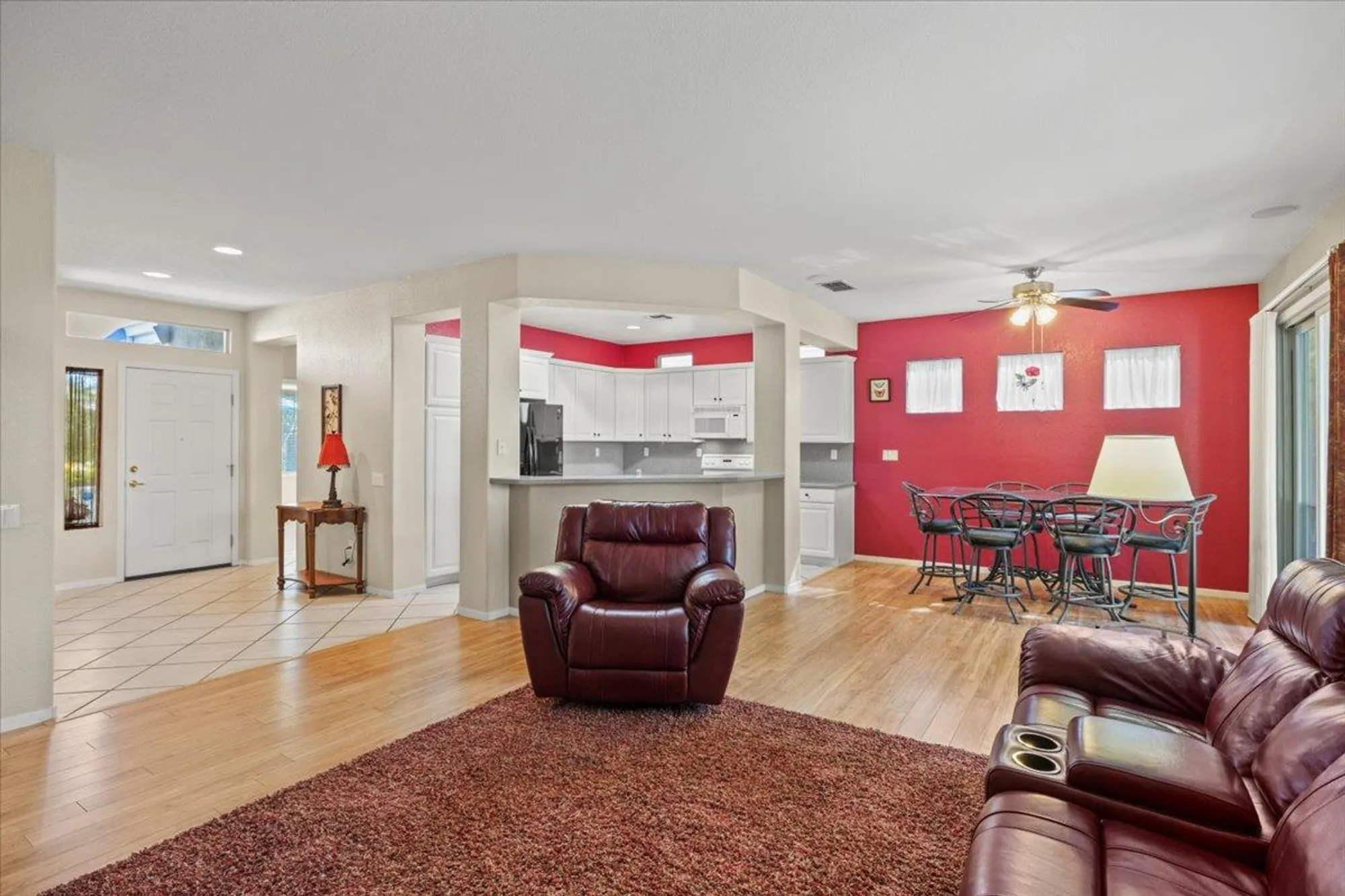 Property Slideshow image 21 of 33 | 1975 mary rose ln, Lincoln, CA, 95648