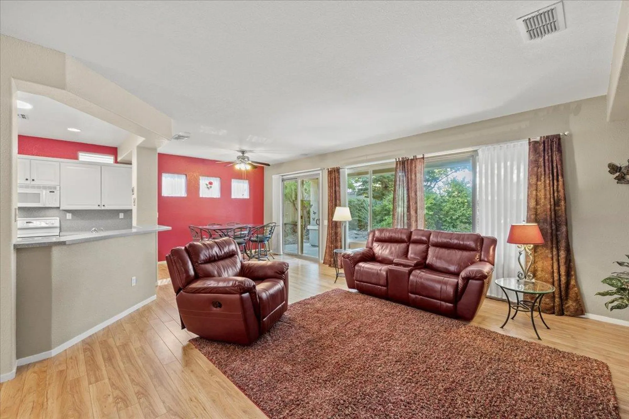 Property Slideshow image 18 of 33 | 1975 mary rose ln, Lincoln, CA, 95648