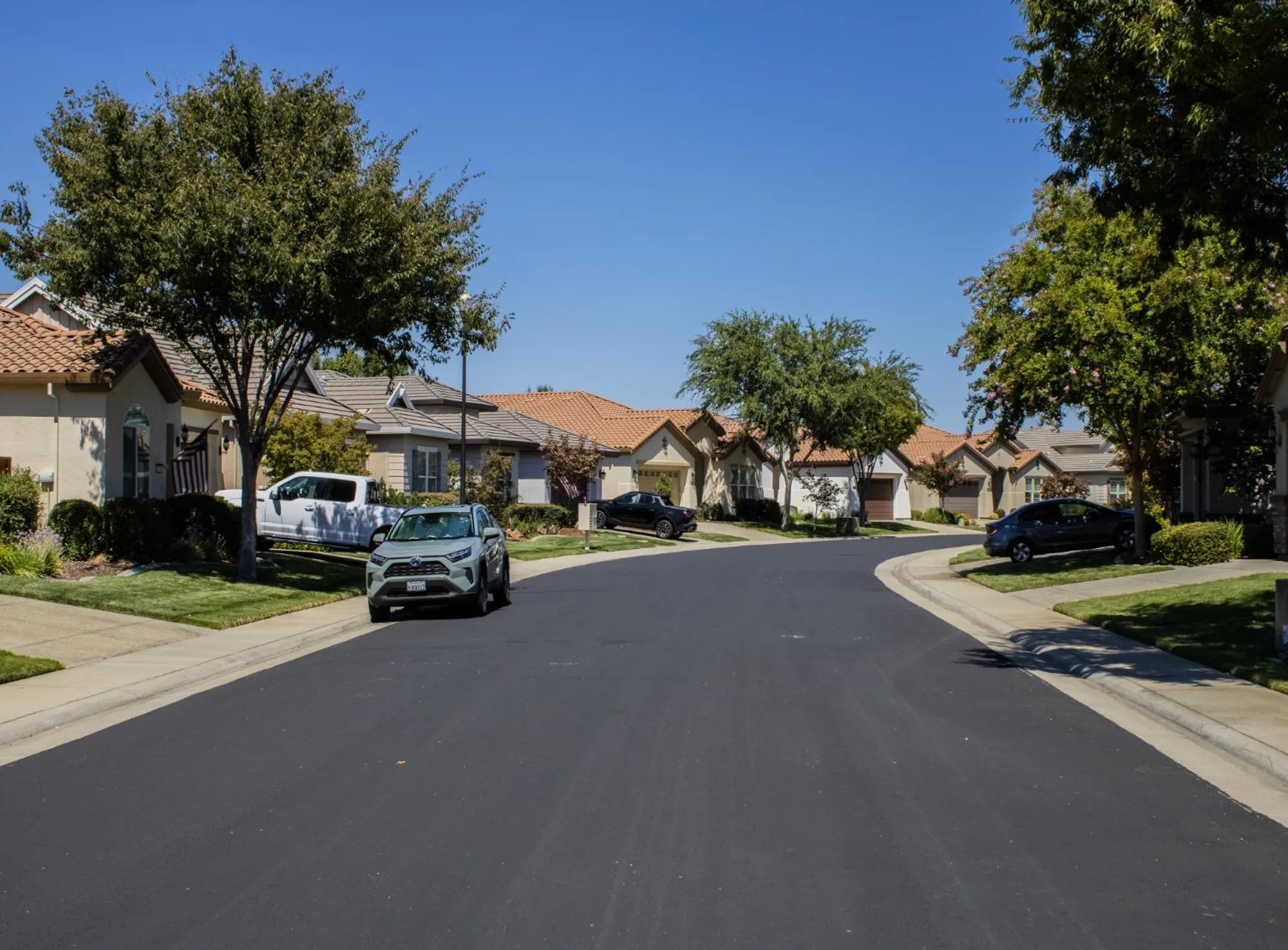 Property Slideshow image 32 of 33 | 2144 arlington dr, Roseville, CA, 95747