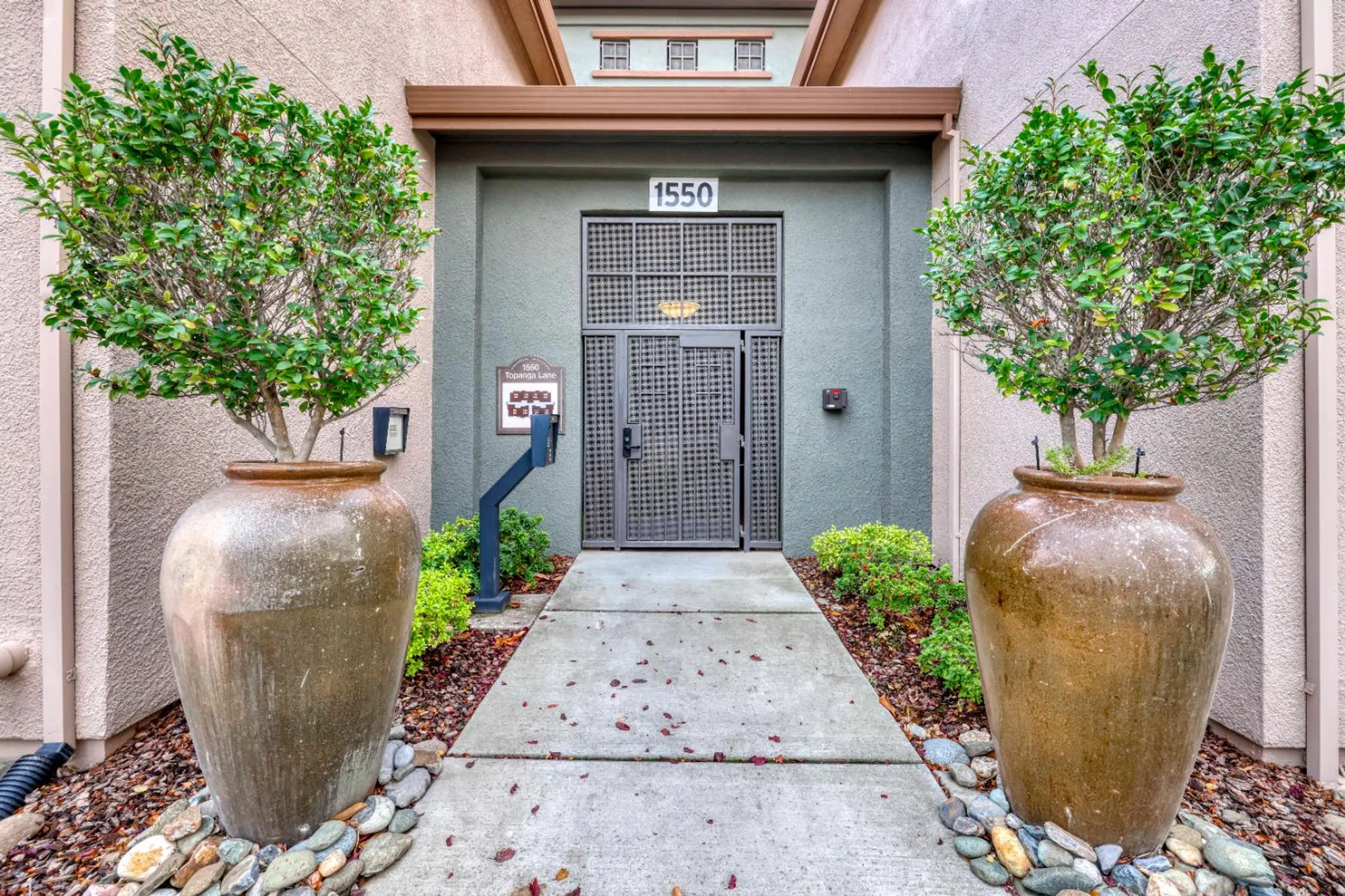 Property Slideshow image 2 of 27 | 1550 topanga ln unit 107, Lincoln, CA, 95648