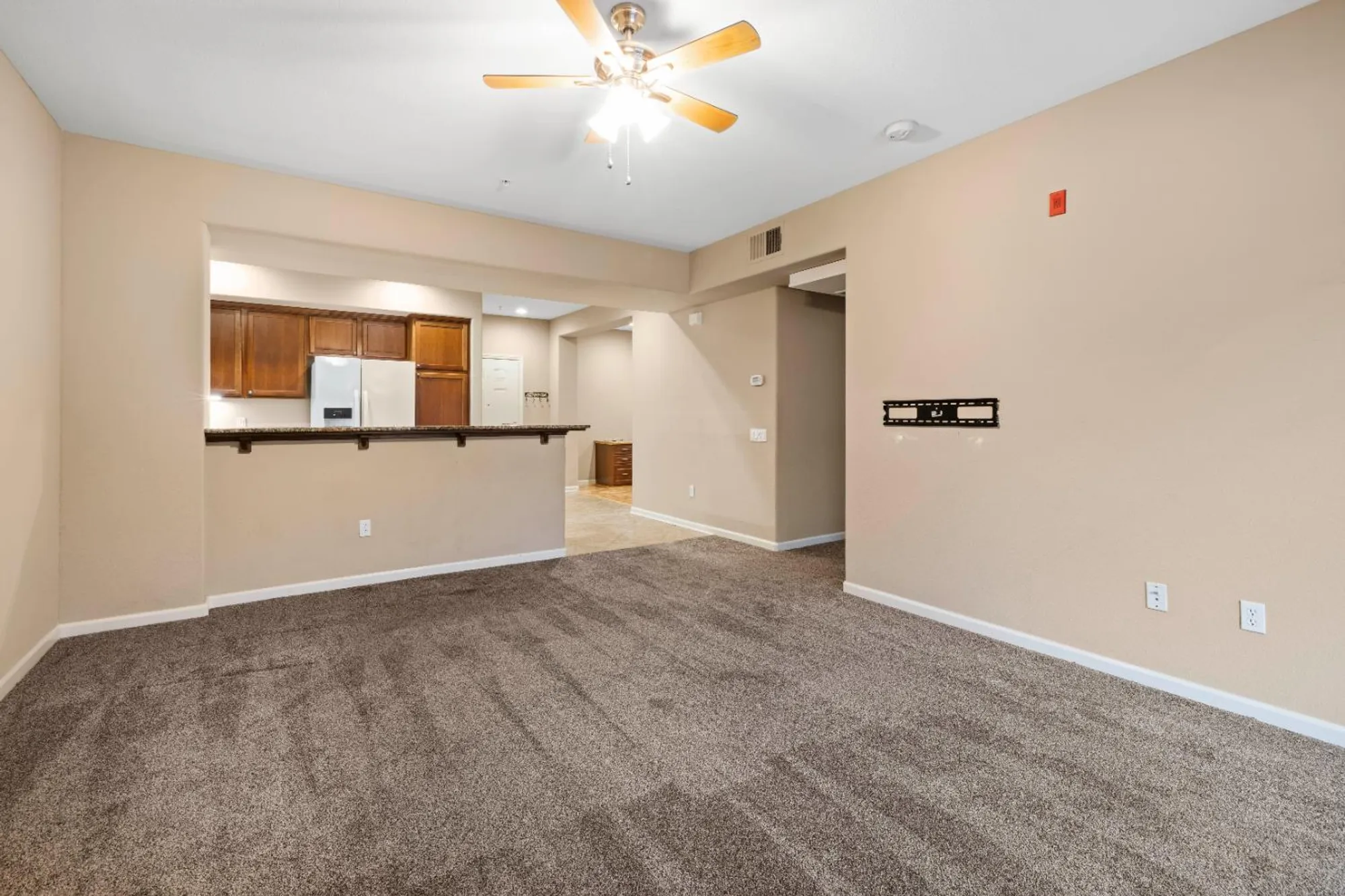 Property Slideshow image 9 of 27 | 1550 topanga ln unit 107, Lincoln, CA, 95648