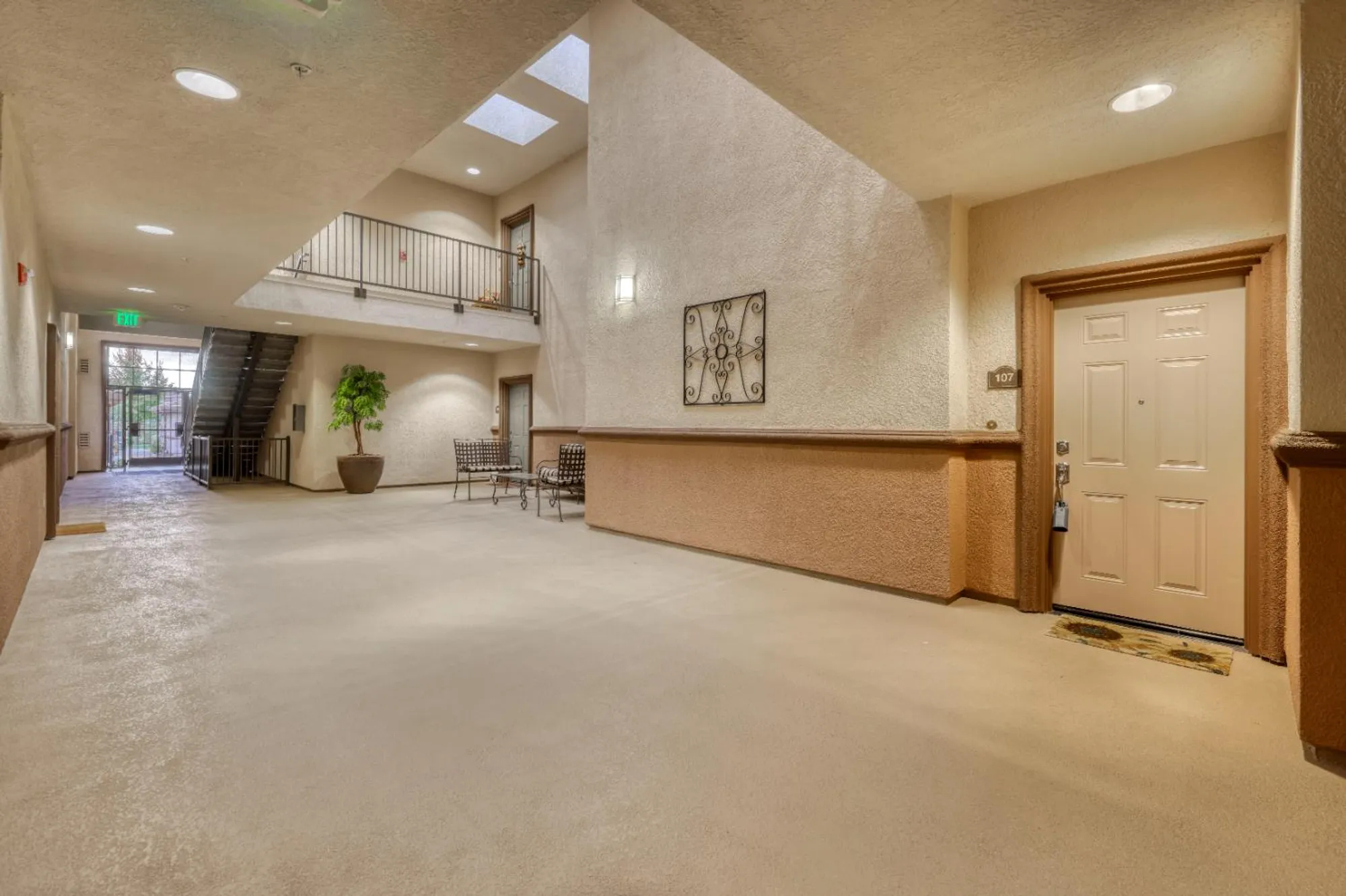 Property Slideshow image 3 of 27 | 1550 topanga ln unit 107, Lincoln, CA, 95648