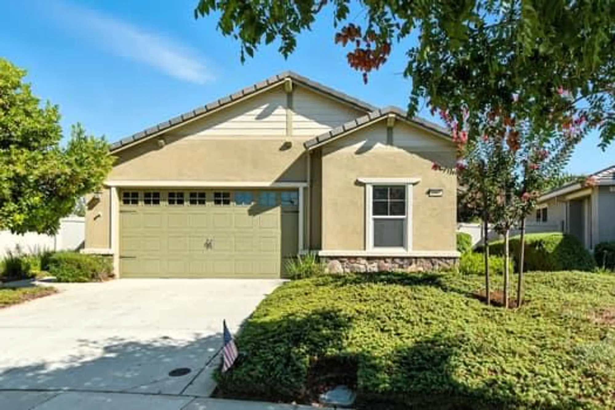 Property Slideshow image 1 of 23 | 1665 river birch st, Manteca, CA, 95336