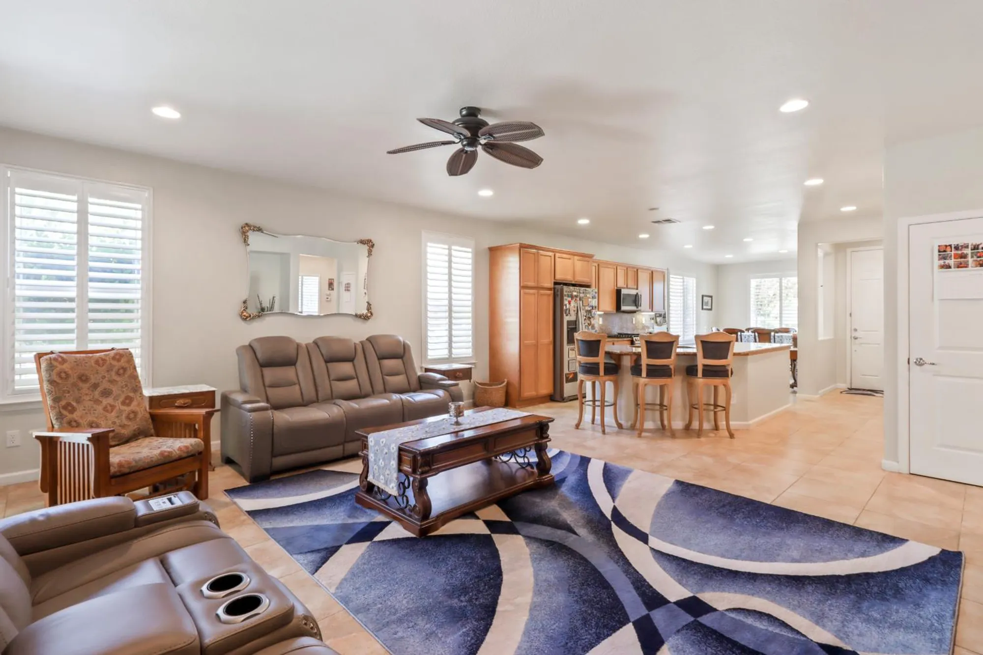 Property Slideshow image 18 of 42 | 7401 rothschild ct, Elk Grove, CA, 95757