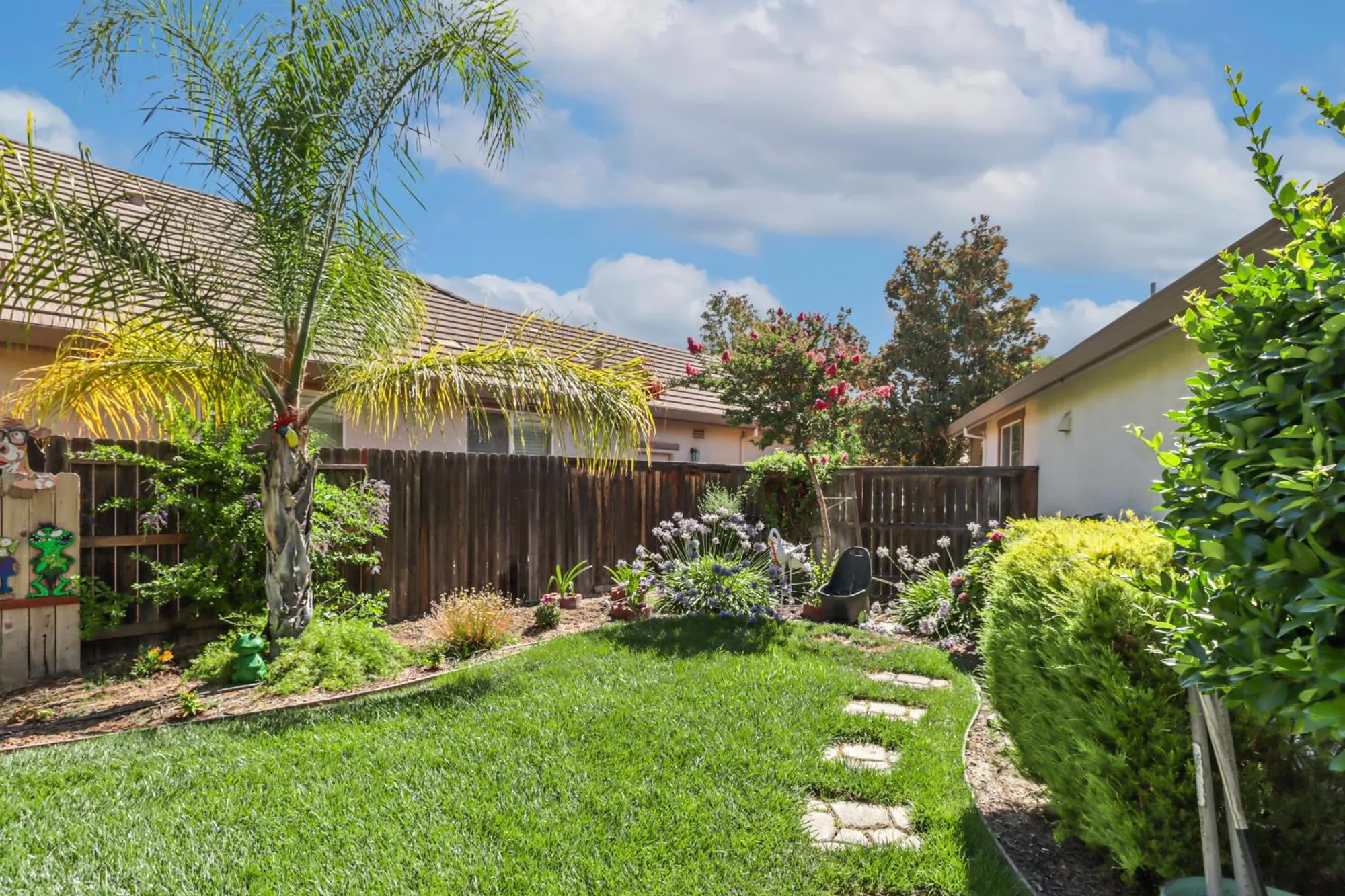 Property Slideshow image 34 of 42 | 7401 rothschild ct, Elk Grove, CA, 95757